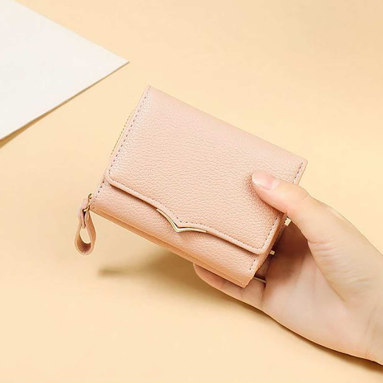 کیف پول زنانه تاشو تائومیکمیک Y9205