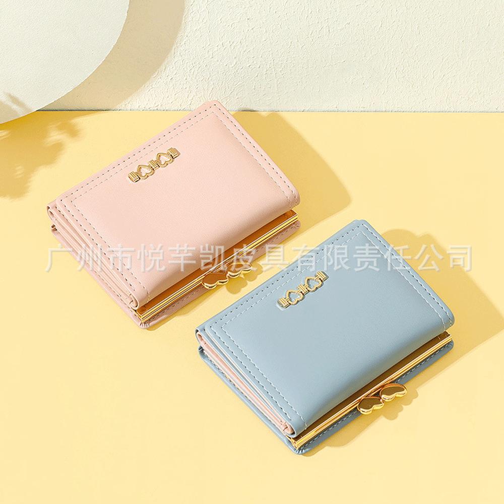 کیف پول زنانه تاشو تائومیکمیک Y8535