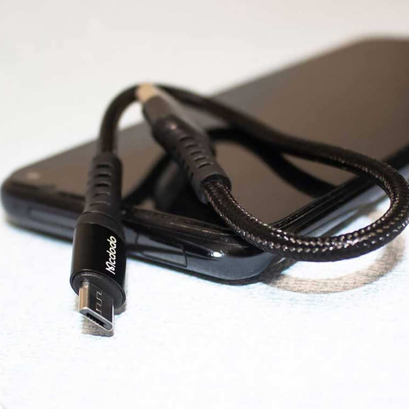 کابل شارژ سریع یو اس بی به میکرو 3 آمپر 20 سانتیمتری مکدودو CA-2280