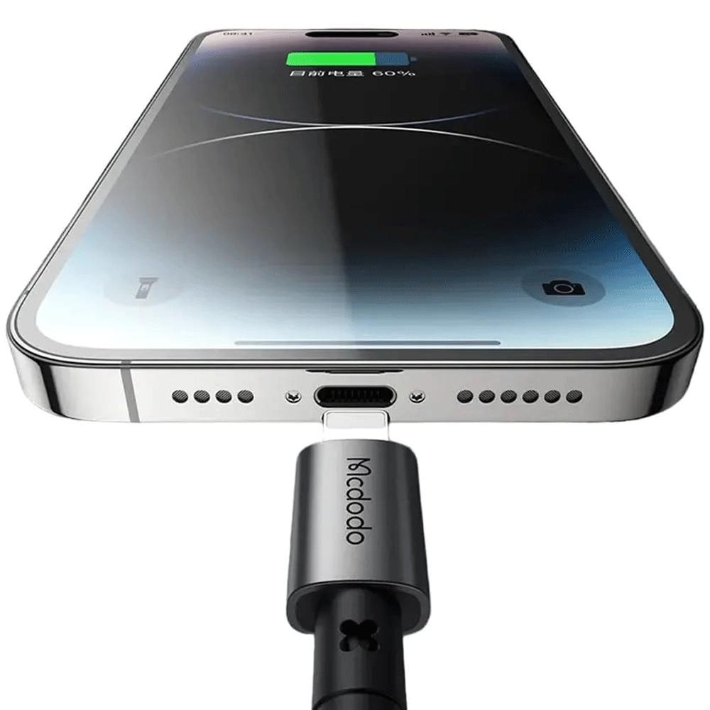 کابل شارژ یو اس بی به لایتنینگ 3 آمپر1.2 متری مکدودو CA-3580