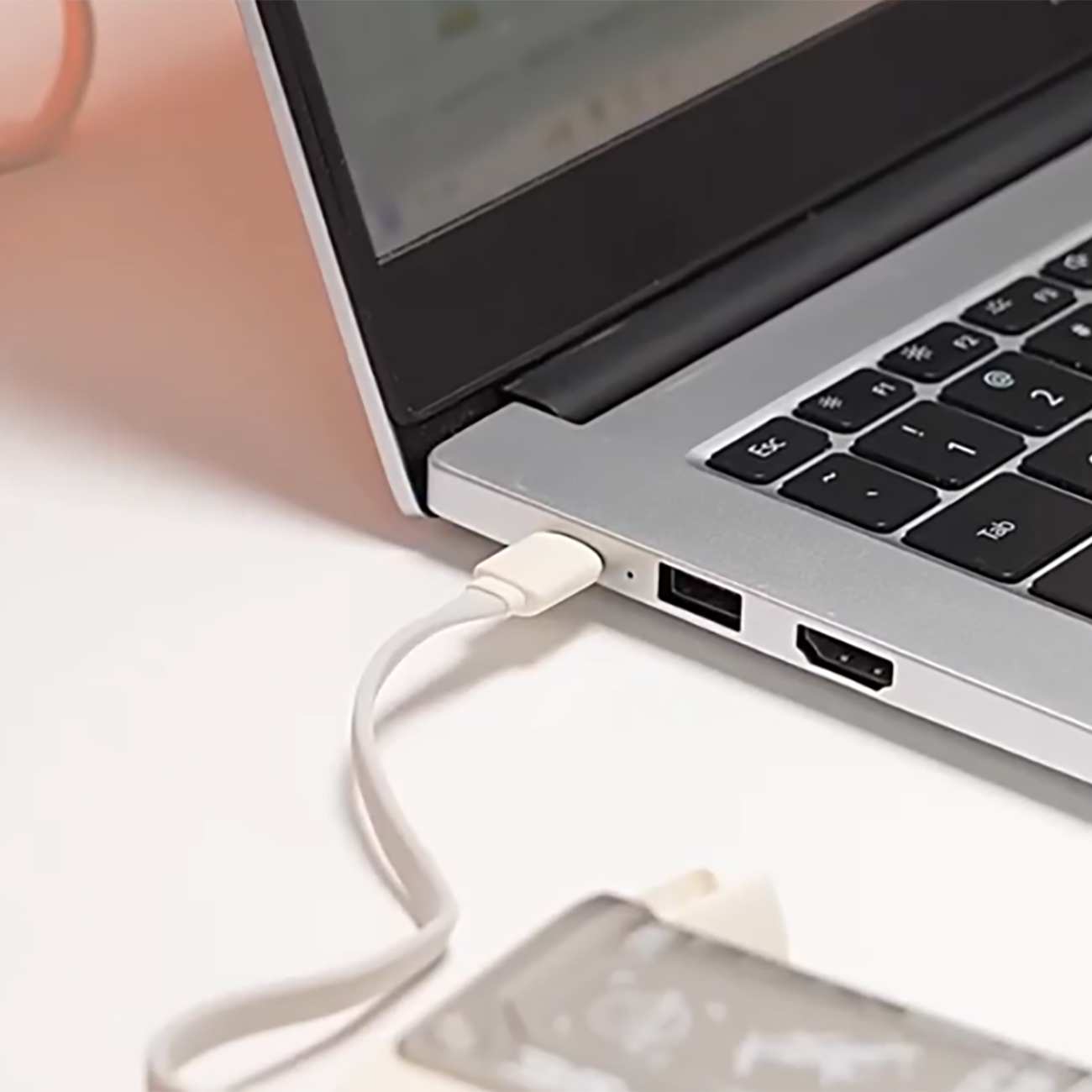 پاوربانک 10000 تایپ C و یواسبی 35 وات ویوو WI-P026