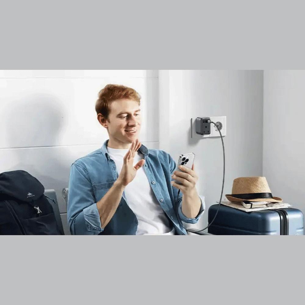 چندراهی برق و شارژر دیواری یک سوکت، یک تایپ سی و دو یواسبی 30 وات یوگرین CD314 15290