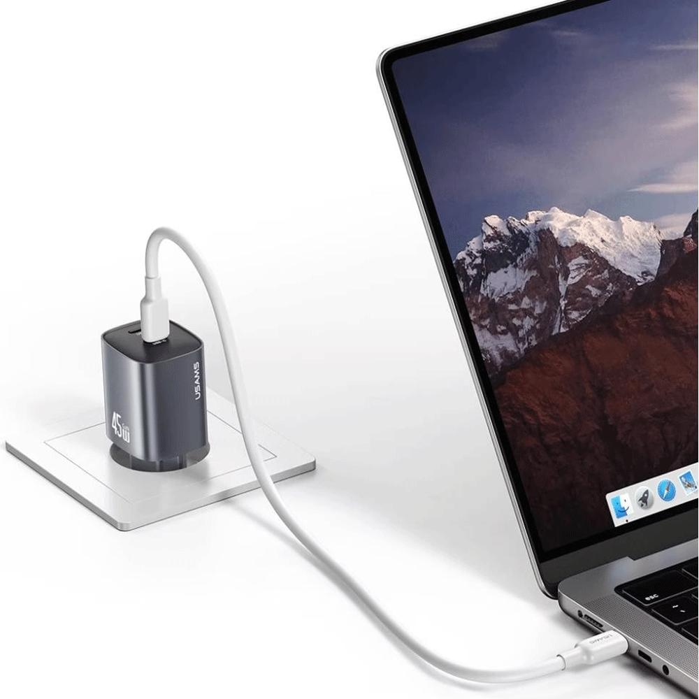 شارژر دیواری فست دو پورت تایپ سی 45 وات یوسامز CC305 T66