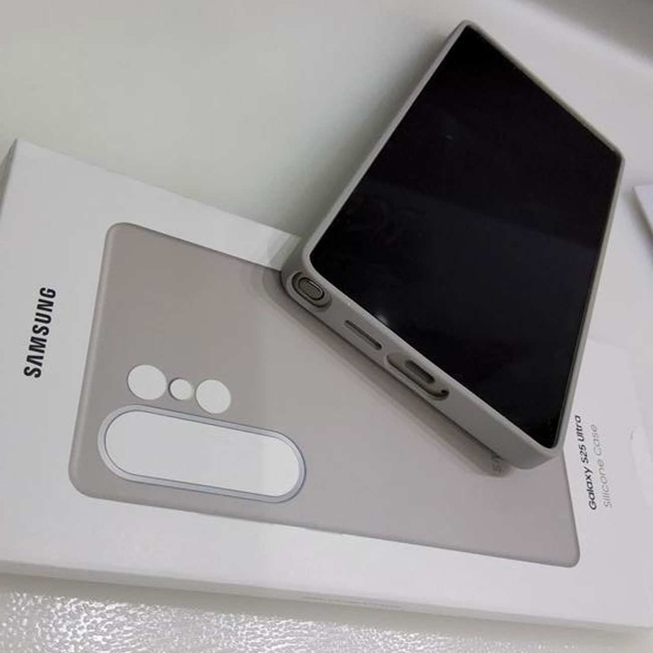 قاب سیلیکونی اصلی سامسونگ Galaxy S25 Ultra مدل EF-PS938