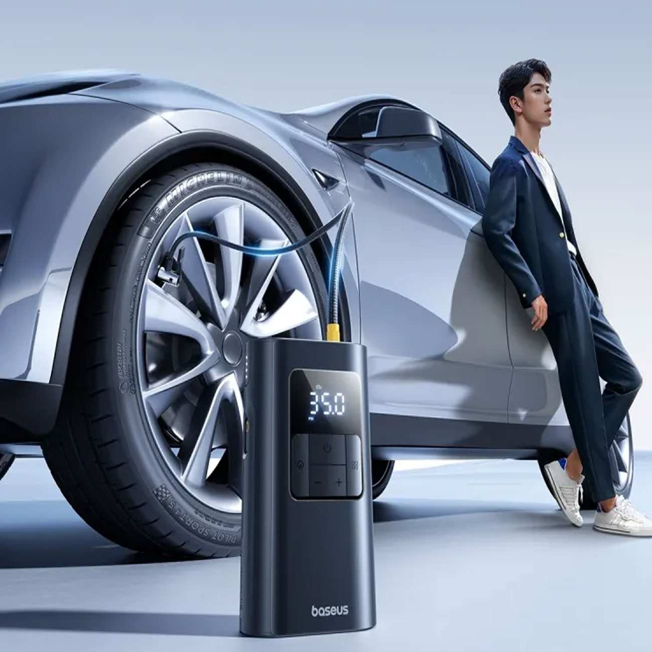 پمپ باد شارژی، چراغ قوه و پاوربانک بیسوس VA1 BS-CG034