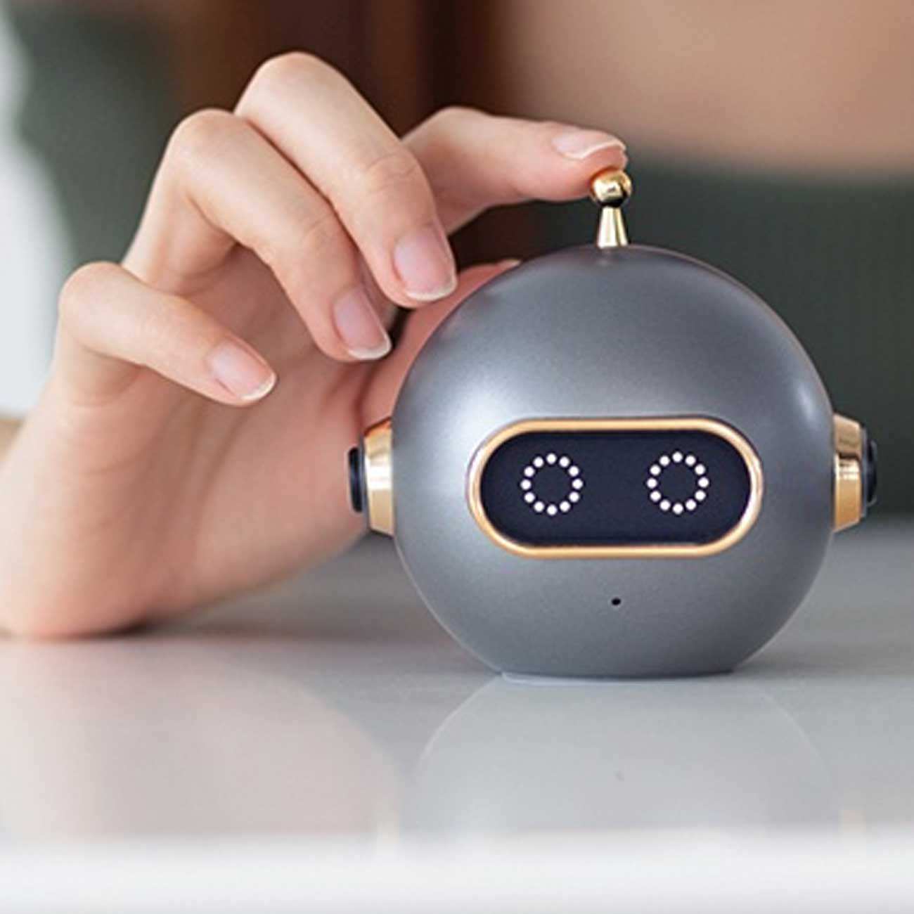 اسپیکر بلوتوثی قابل حمل طرح فضانورد DK-YX-211