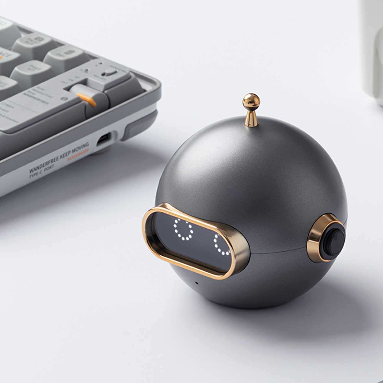 اسپیکر بلوتوثی قابل حمل طرح فضانورد DK-YX-211