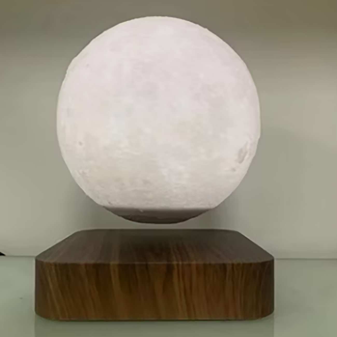 چراغ خواب رومیزی ماه معلق سه بعدی MOON LAMP