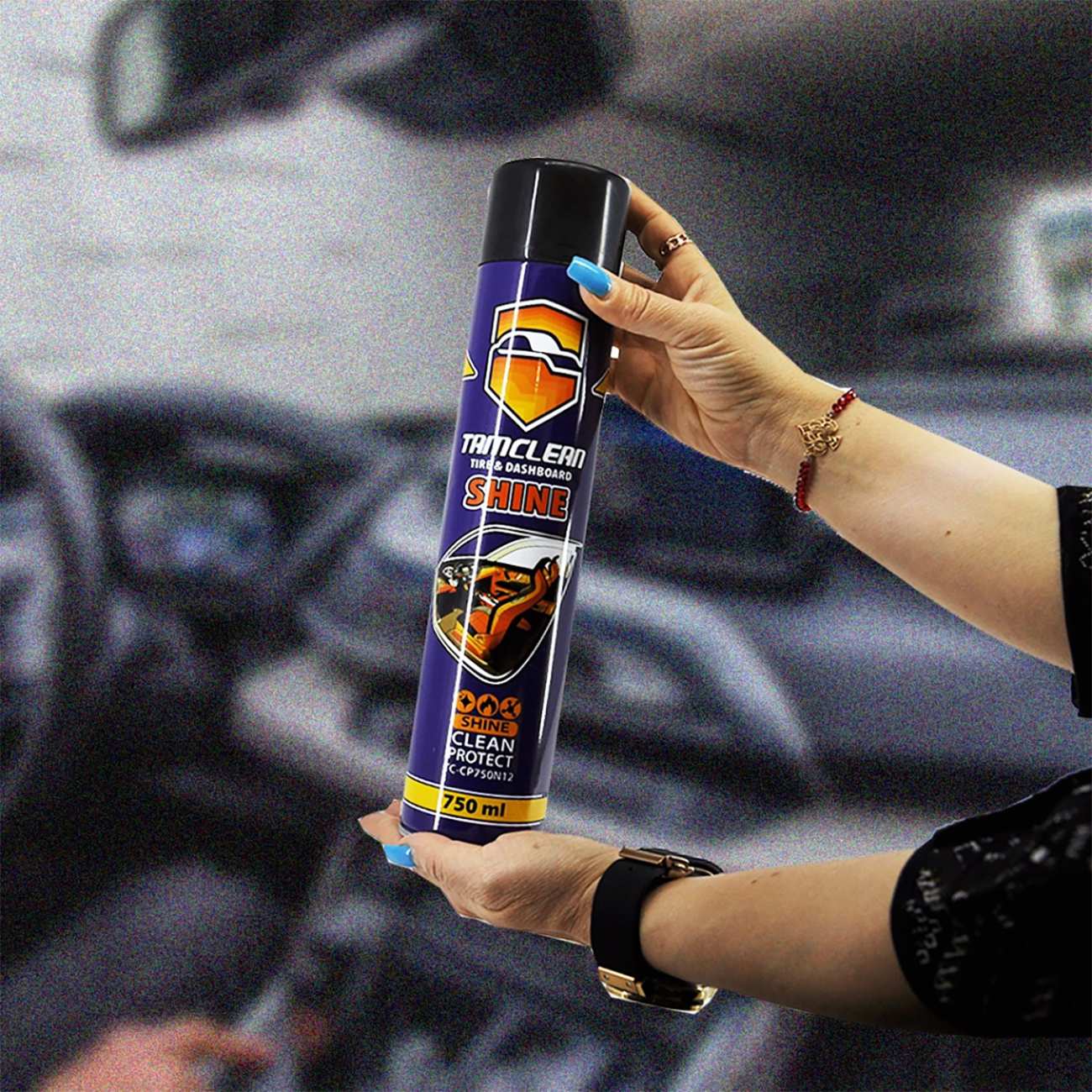 اسپری براق کننده داشبورد و لاستیک تام کلین حجم 750 میلی لیتر TC-CP750N12