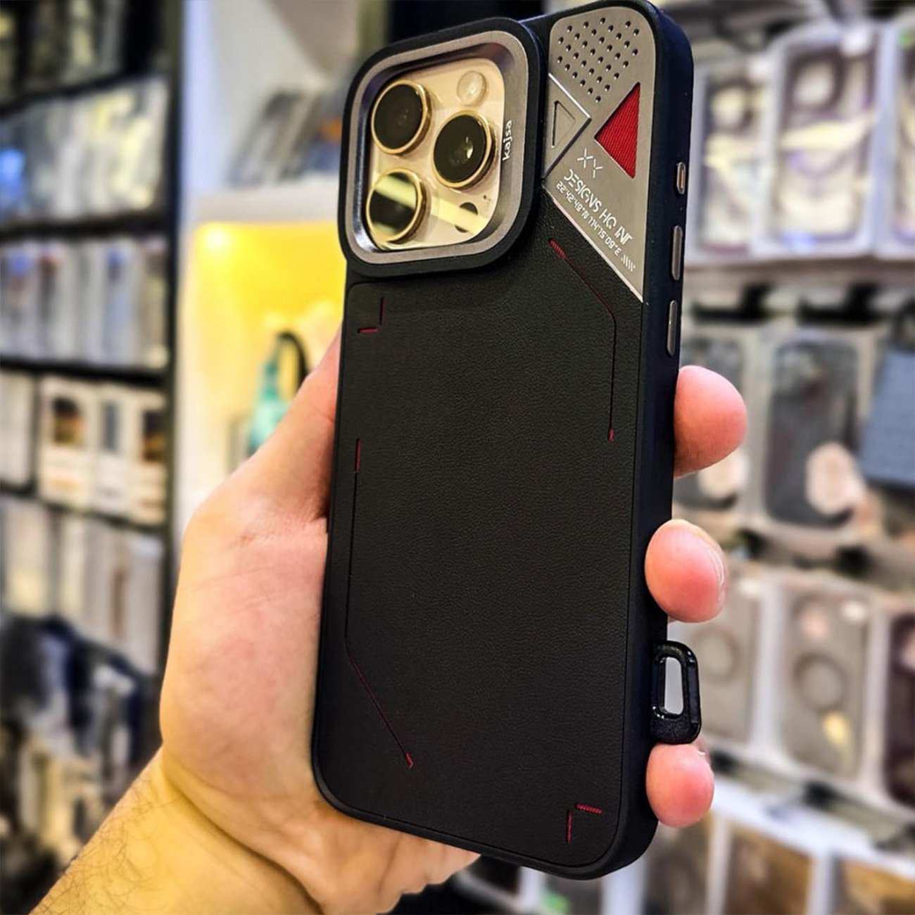 قاب مگسیف آیفون 16 کاجسا Matrix Collection