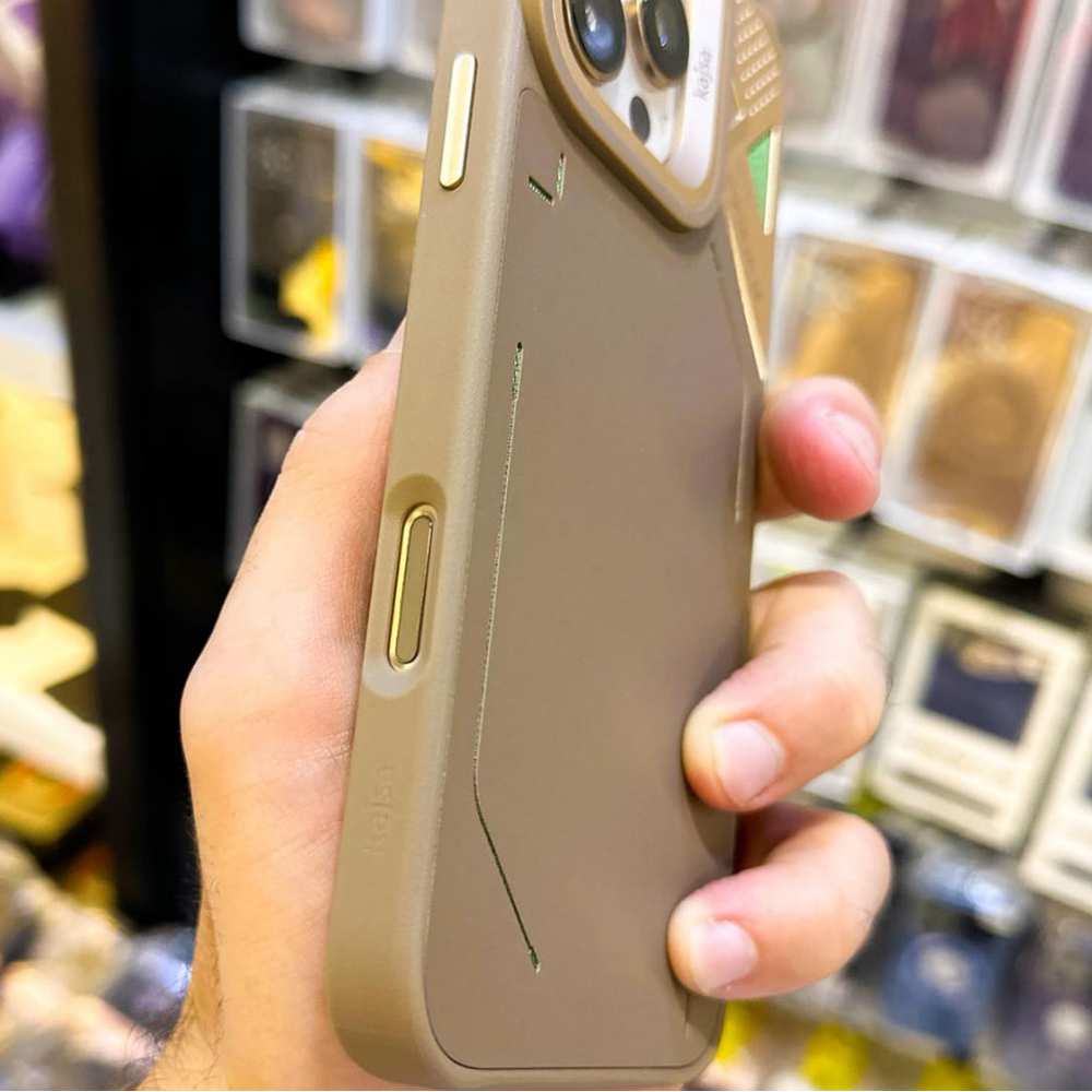 قاب مگسیف گوشی آیفون 16 پرو مکس کاجسا Matrix Collection