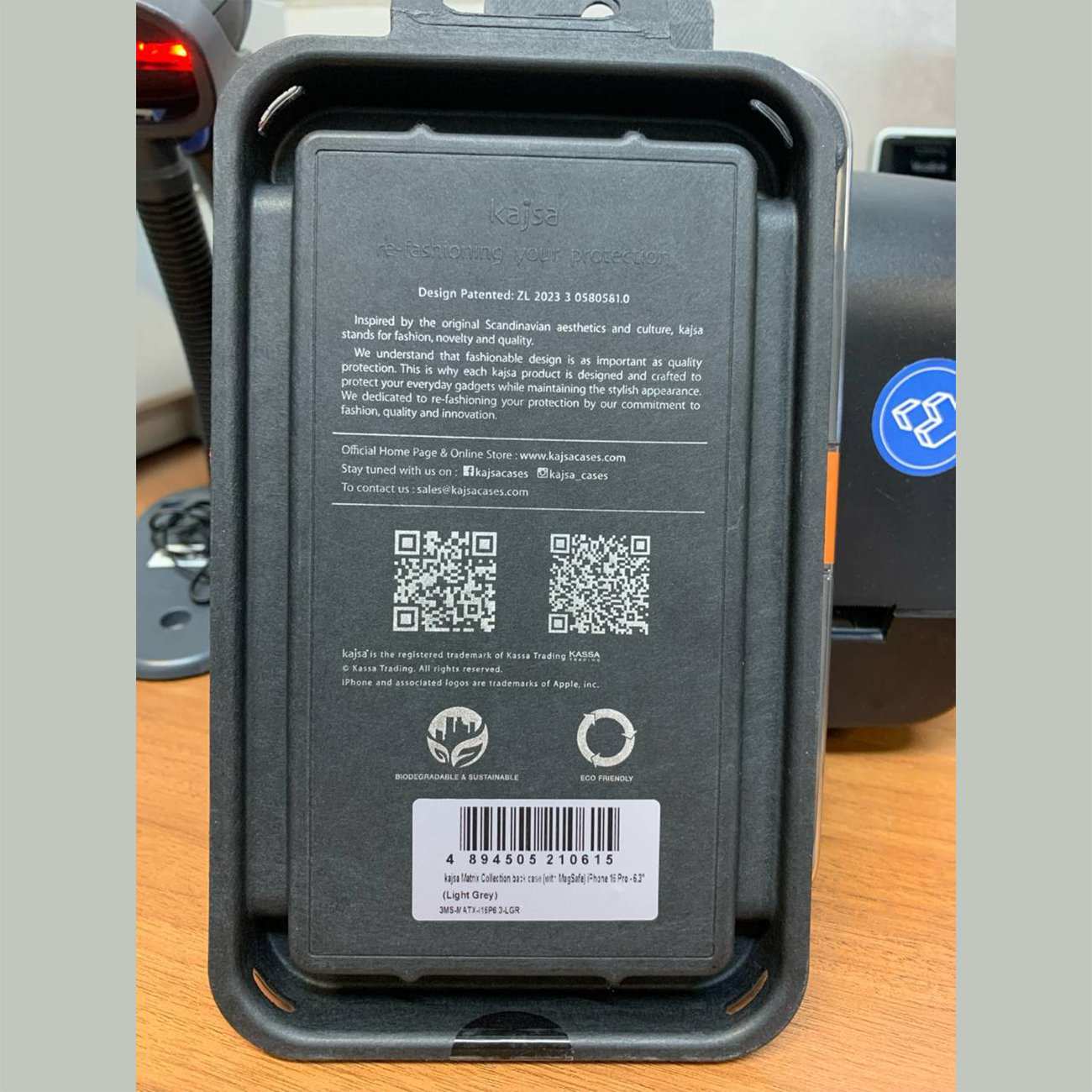 قاب مگسیف آیفون 16 پرو کاجسا MAGSAFE