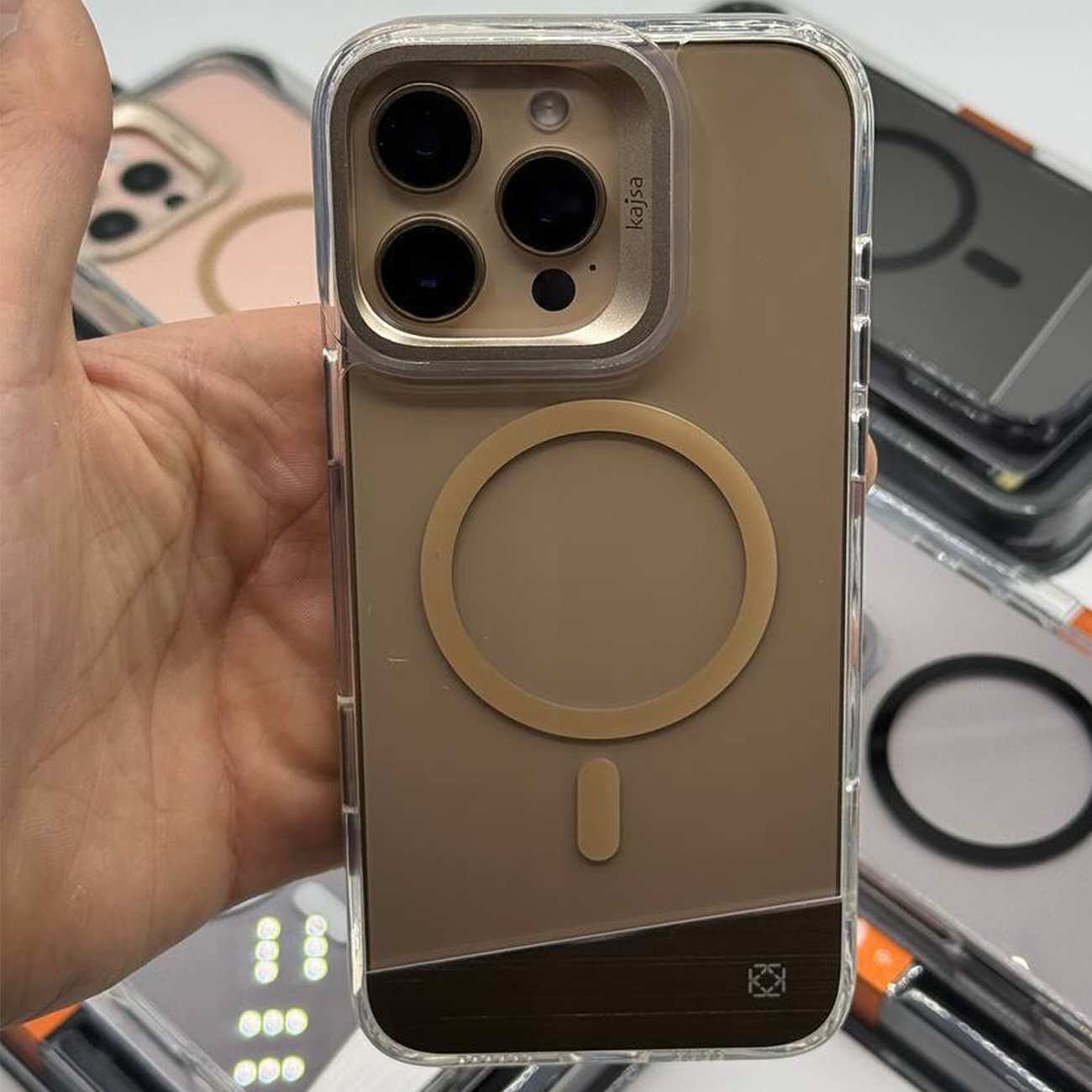 قاب شفاف مگسیف آیفون 16 کاجسا Trans-Shield