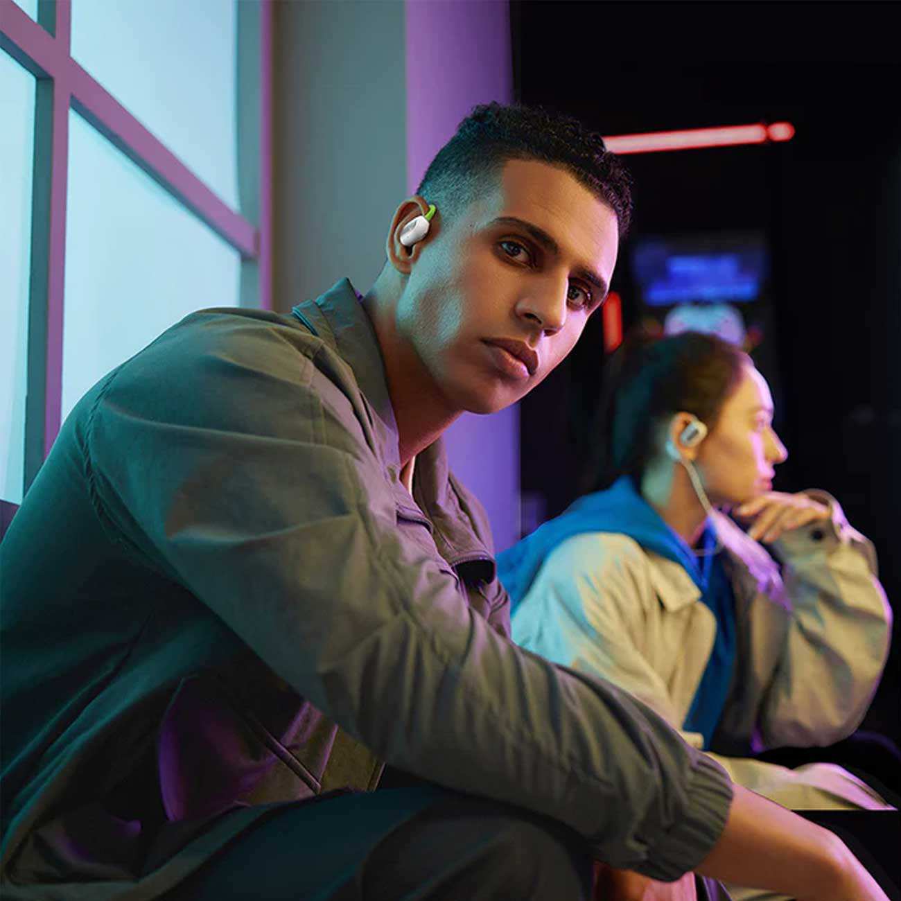 هندزفری بلوتوثی 5.3 دور گوشی بیسوس A00064400121