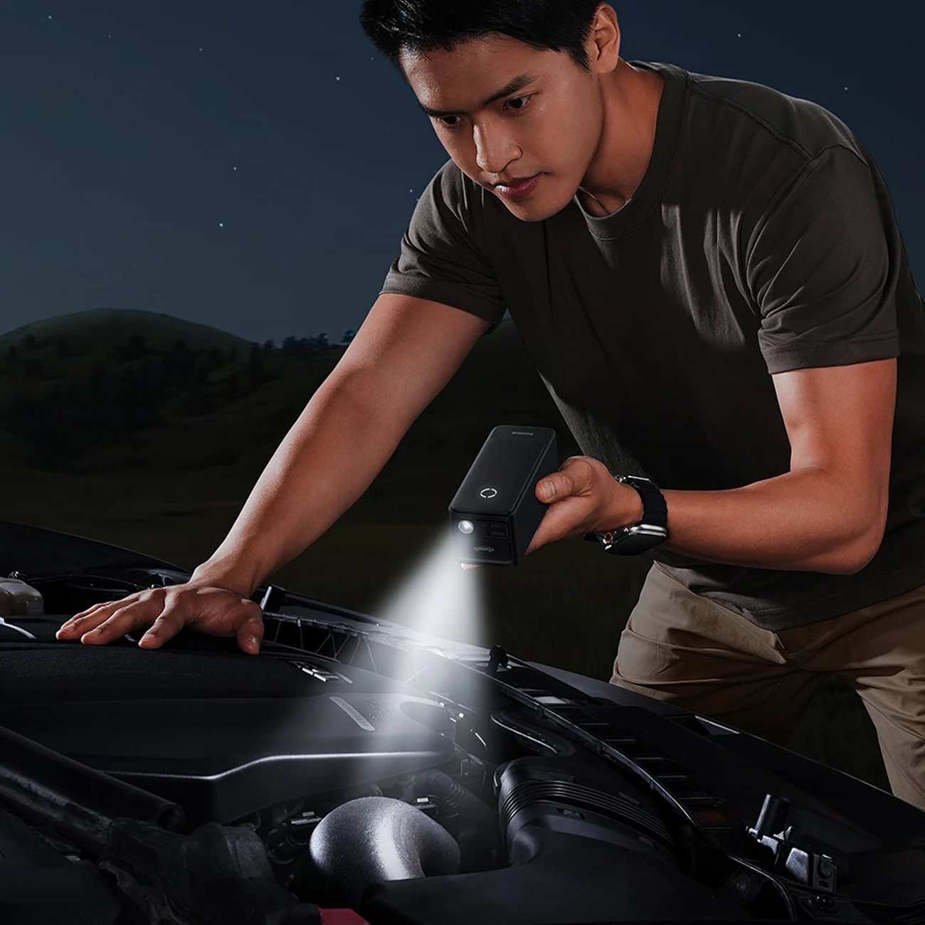 جامپ استارتر خودرو، پاوربانک 6000 میلیآمپر و چراغ قوه بیسوس BS-CH006 C00259200121-00