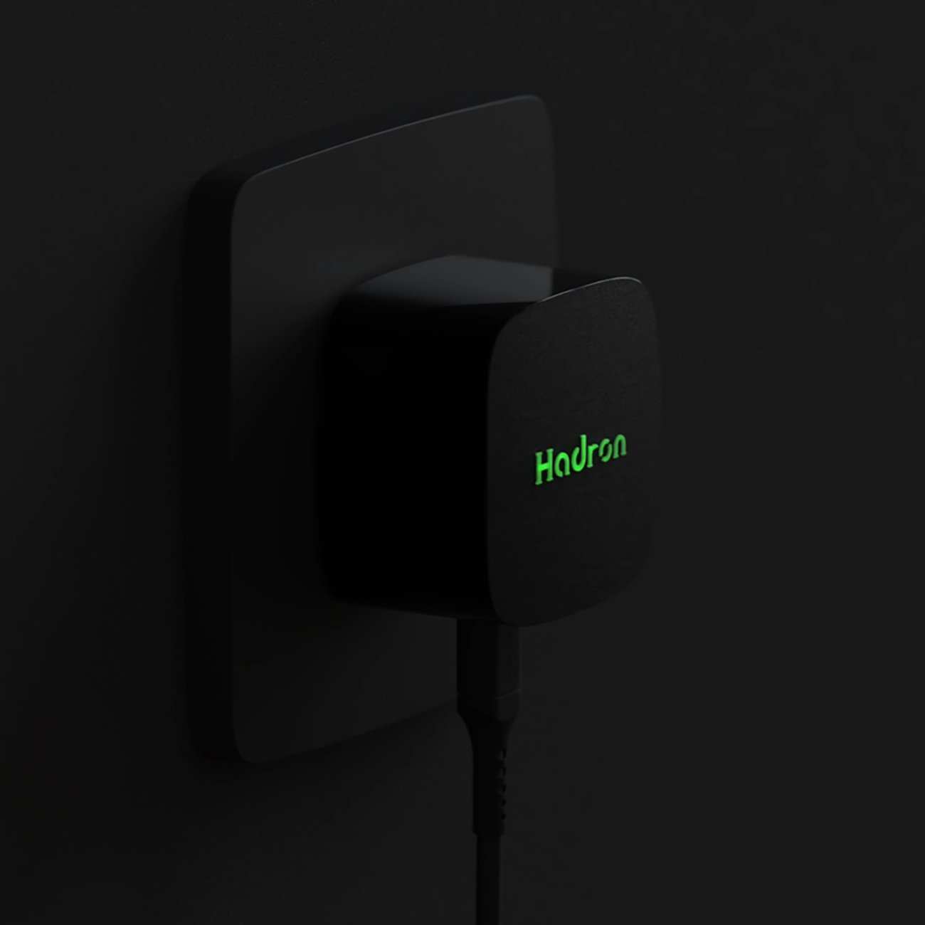 شارژر دیواری تایپ سی 33 وات هادرون C1013