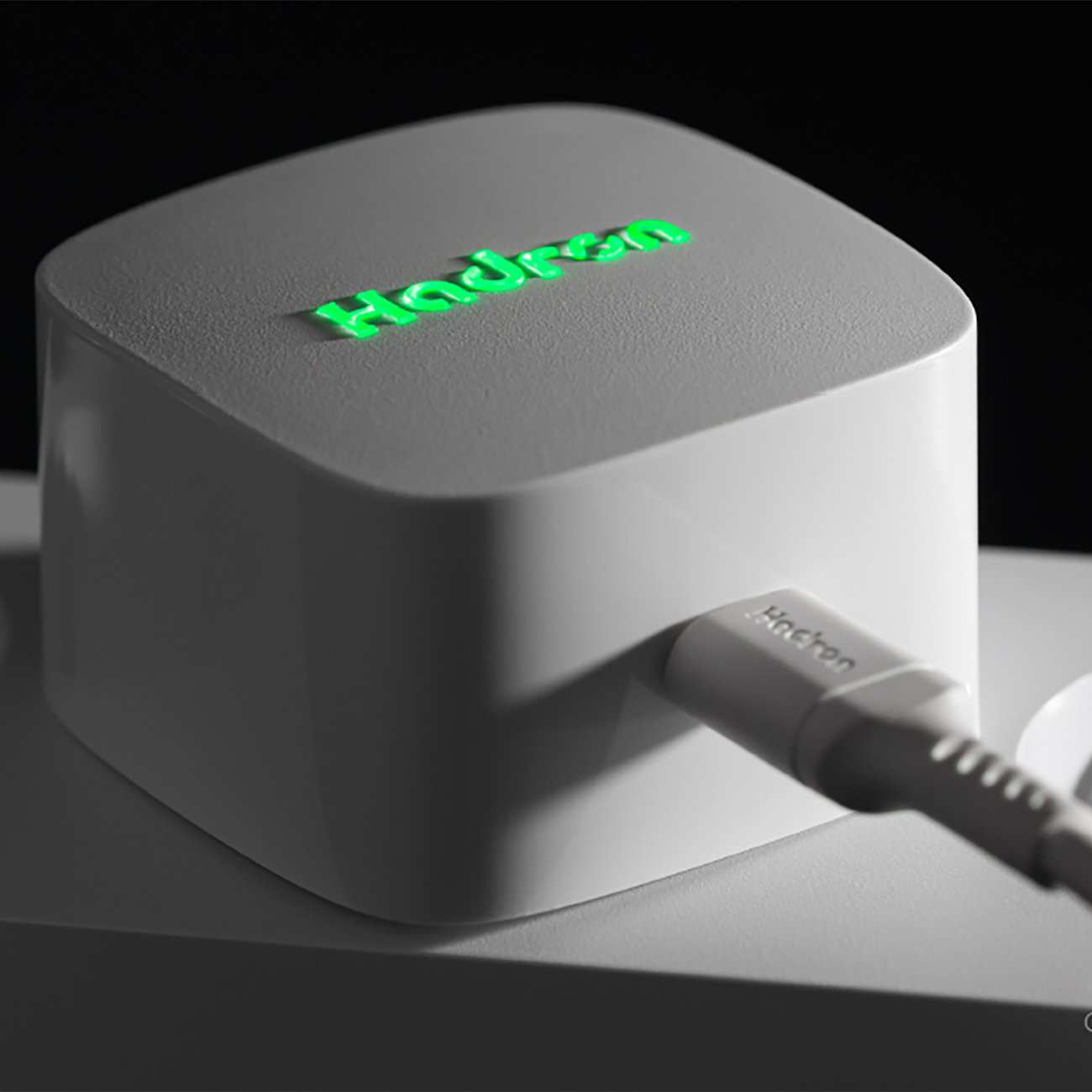 شارژر دیواری تایپ سی 33 وات هادرون C1013