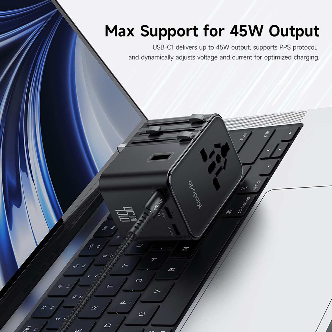 شارژر دیواری USB، تایپ سی 45 وات و تبدیل پریز 2500 وات مکدودو CP-3270 با کابل تایپ سی به تایپ سی