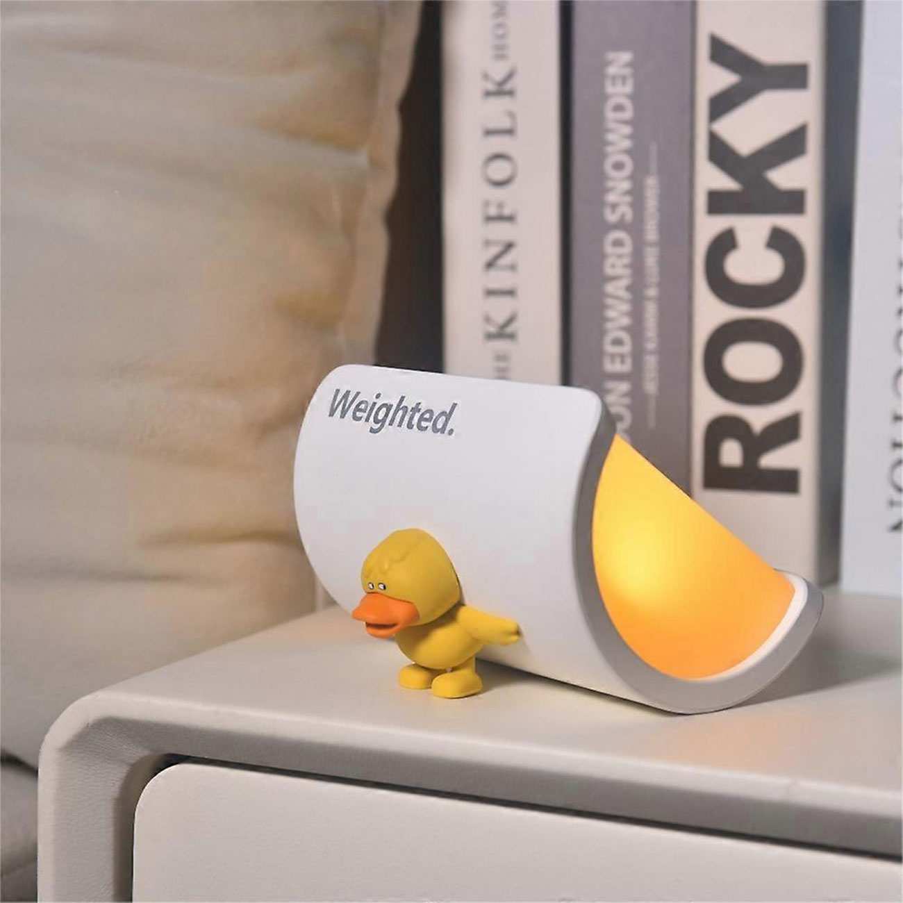 چراغ خواب فانتزی رومیزی شارژی LJC-223-C47 طرح اردک وزنهدار