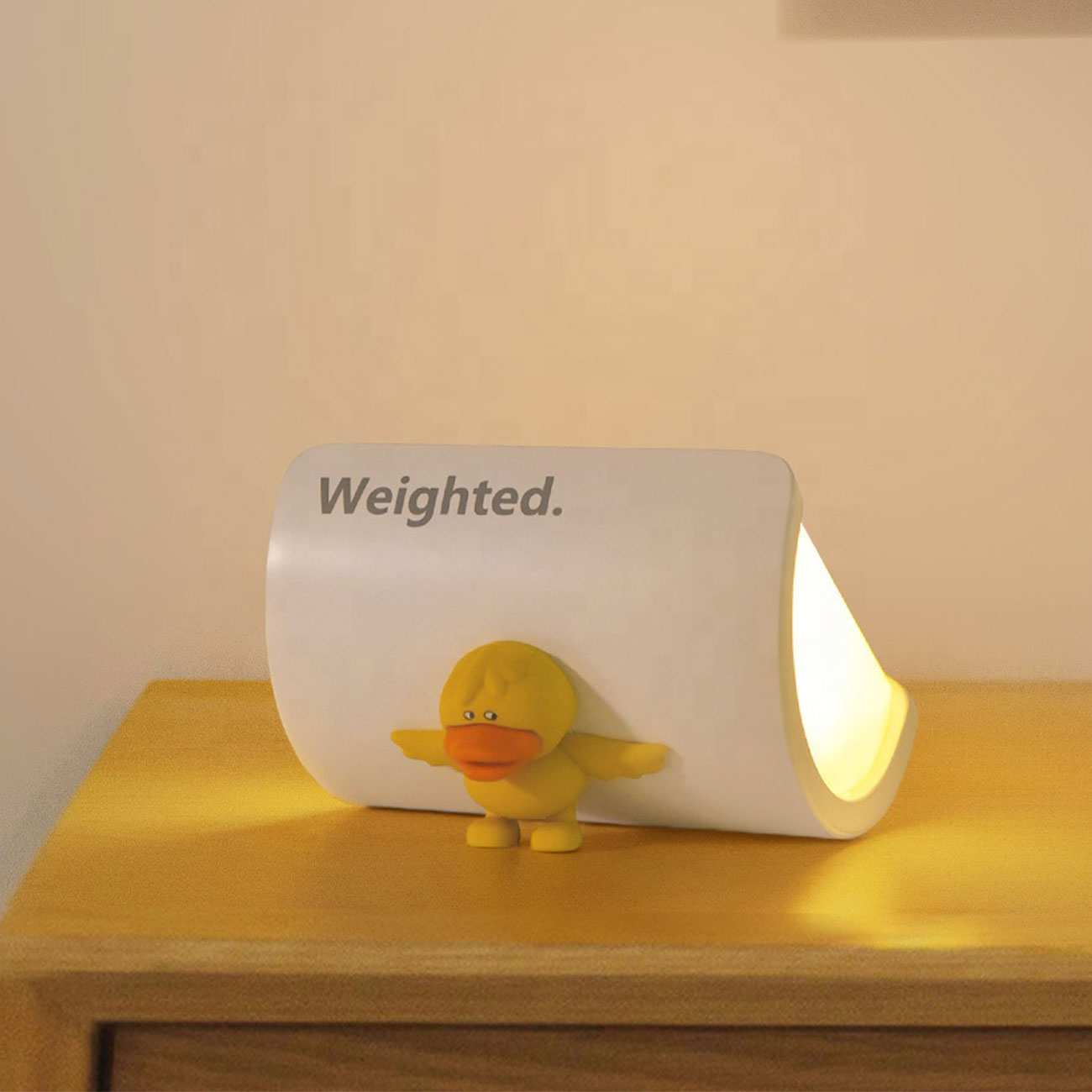 چراغ خواب فانتزی رومیزی شارژی LJC-223-C47 طرح اردک وزنهدار