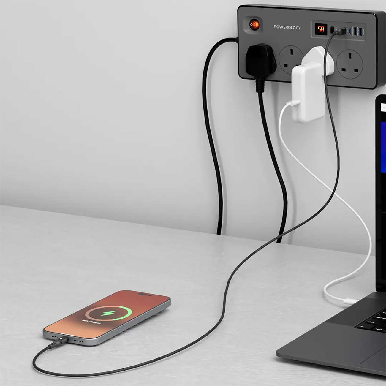 چند راهی 4 سوکت 2990 وات، 2 یو اس بی 18 وات و 2 تایپ سی 20 وات پاورولوژی Powerology PWCUQC045BK