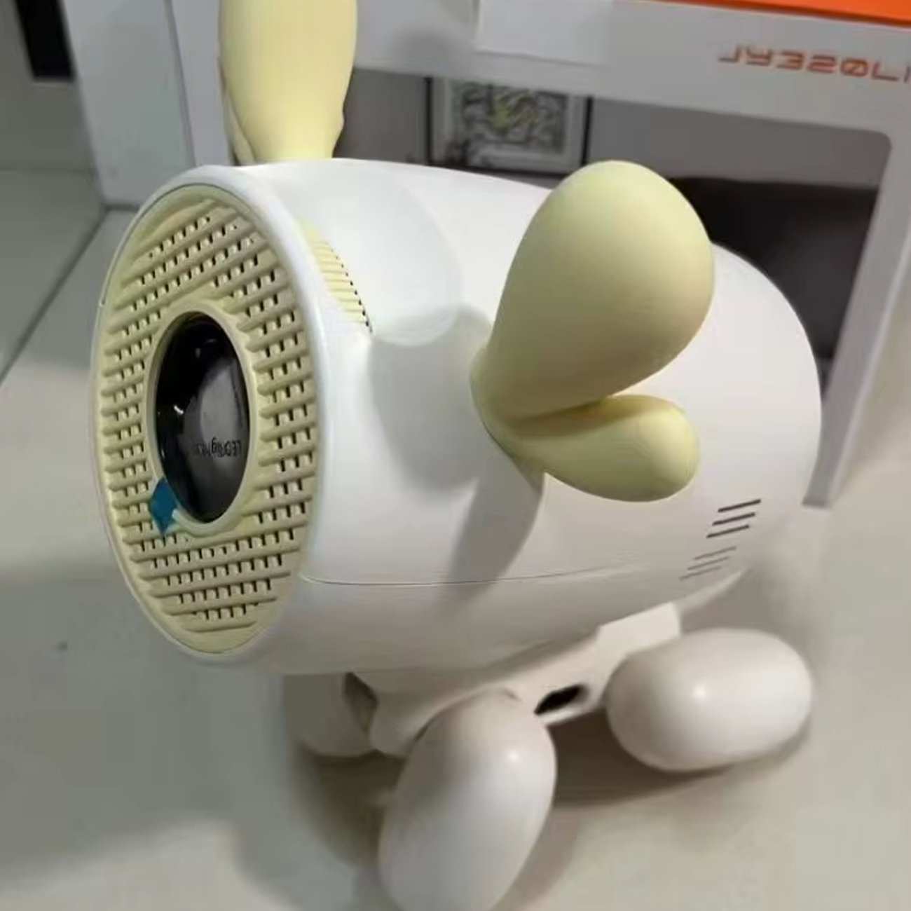 مینی ویدئو پروژکتور هوشمند قابل حمل JY320LI