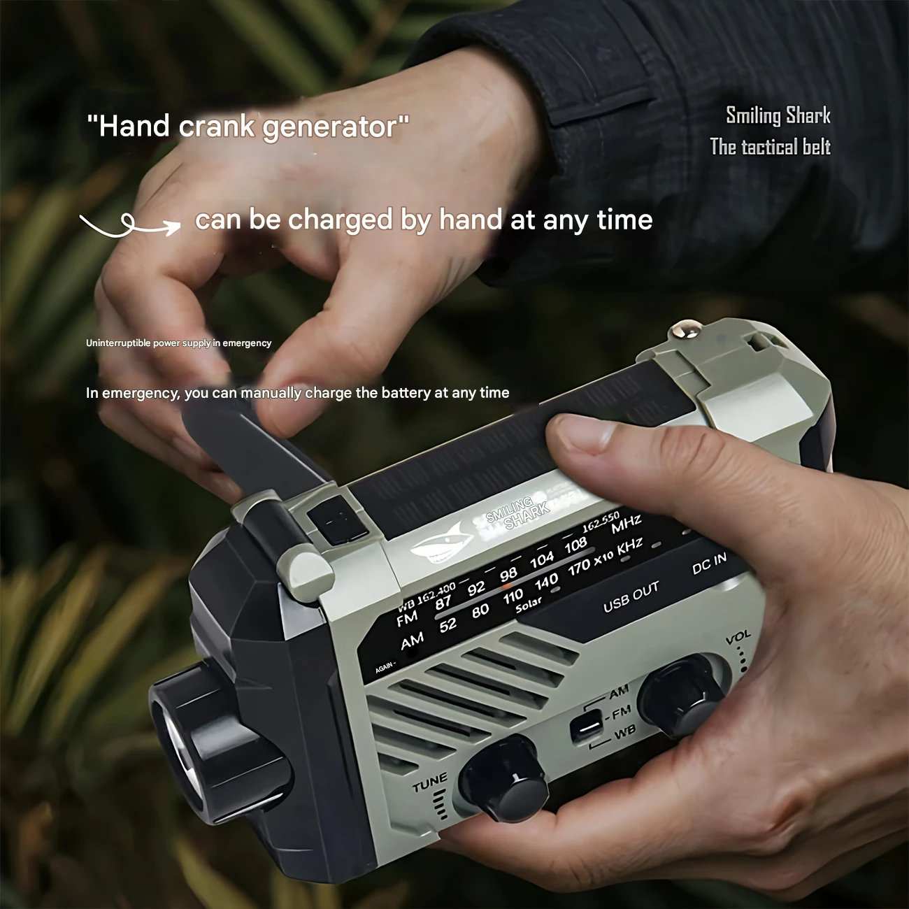 چراغ قوه شارژی و لامپ کمپینگ خورشیدی ضدآب چندمنظوره اسمایلینگ شارک Smiling Shark YJ-D290 با رادیو، پاوربانک و ژنراتور دستی