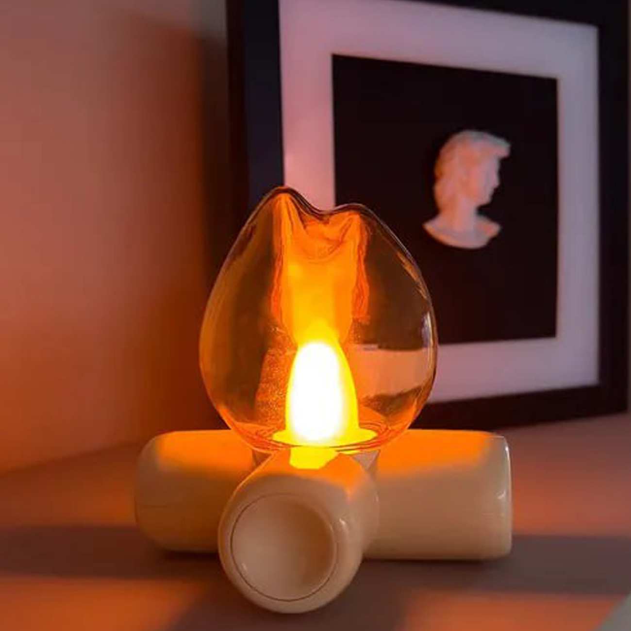 چراغ خواب فانتزی شارژی رومیزی QV-16 طرح شعله