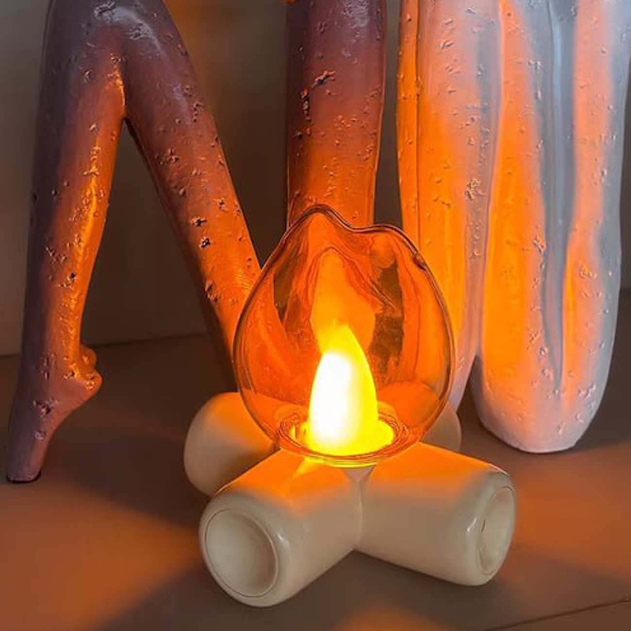 چراغ خواب فانتزی شارژی رومیزی QV-16 طرح شعله