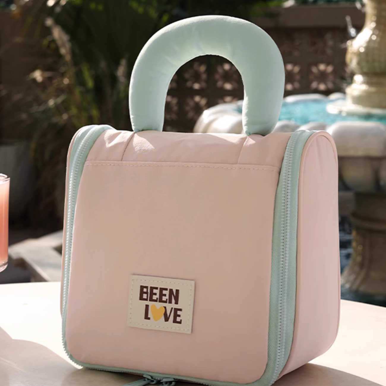 کیف لوازم آرایش مسافرتی جوردن و جودی jordan & judy pt073