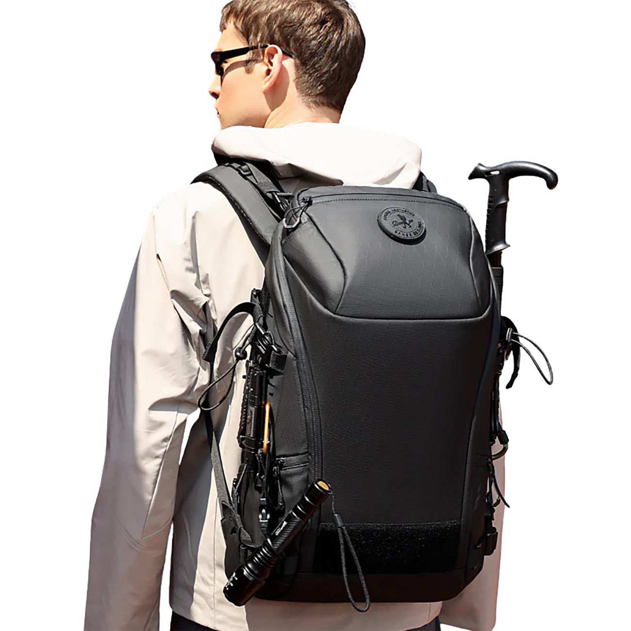 کوله پشتی مسافرتی، کوهنوردی و لپتاپ 15.6 اینچ ضدآب بنج BANGE FW-226 با ظرفیت 22 لیتر