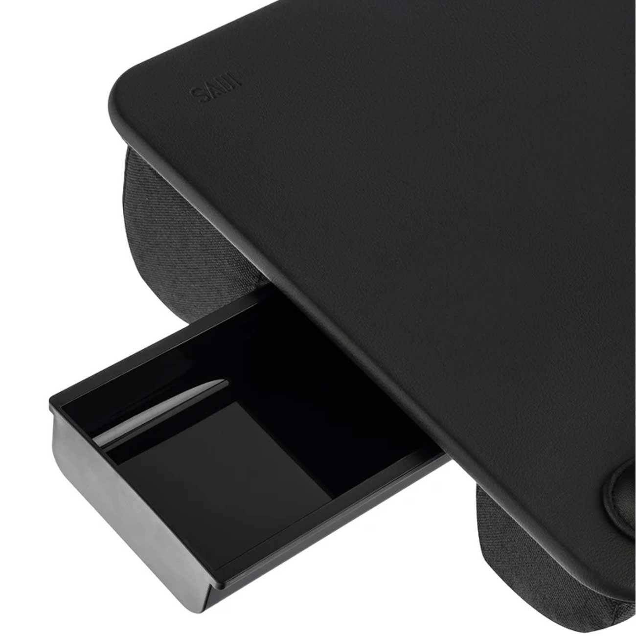 میز لپتاپ 16 تا 17 اینچ روی پا سایجی GX3 بالشتکدار