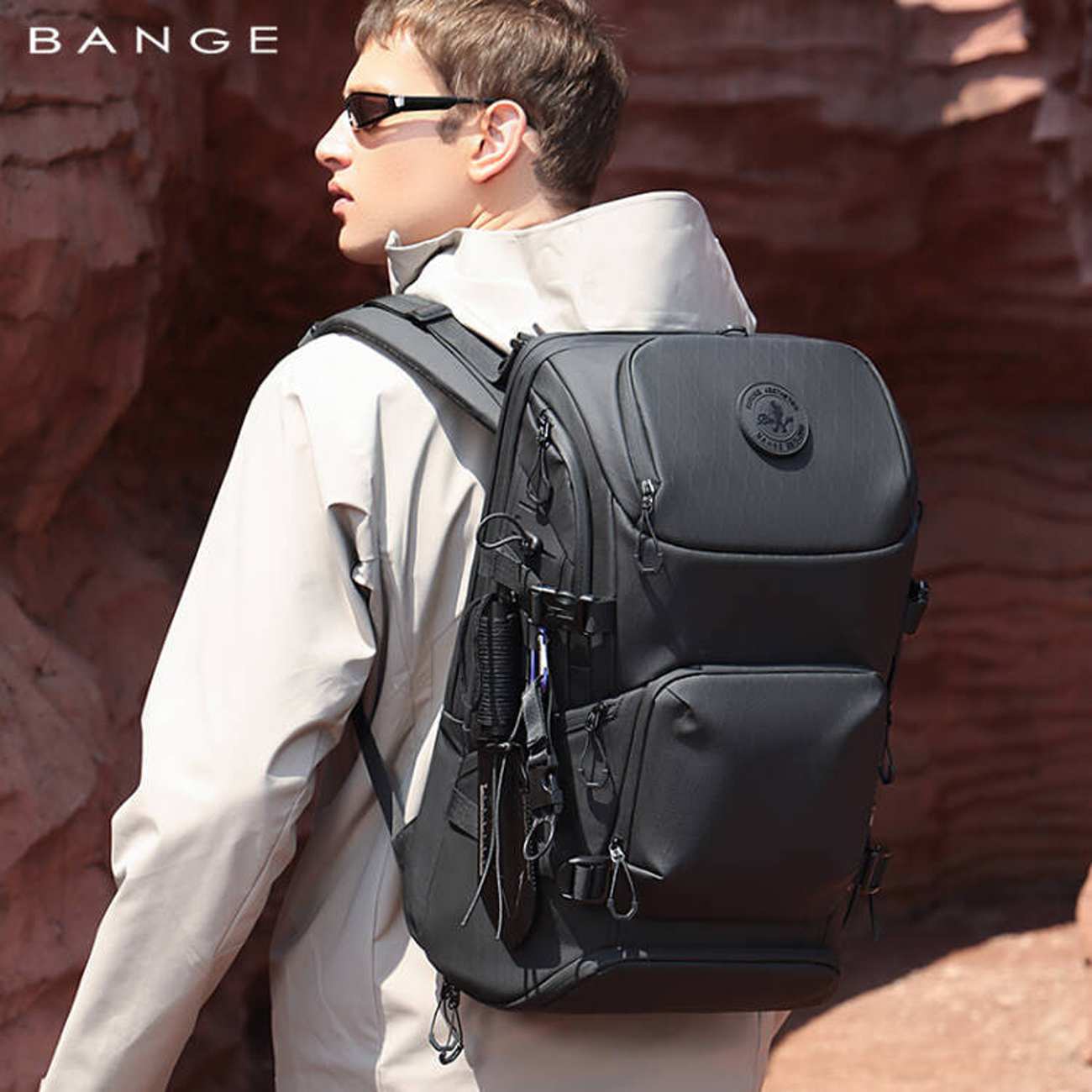 کوله پشتی کوهنوردی، مسافرتی و لپتاپ 15.6 اینچ بنج BANGE FW-229 با ظرفیت بزرگ