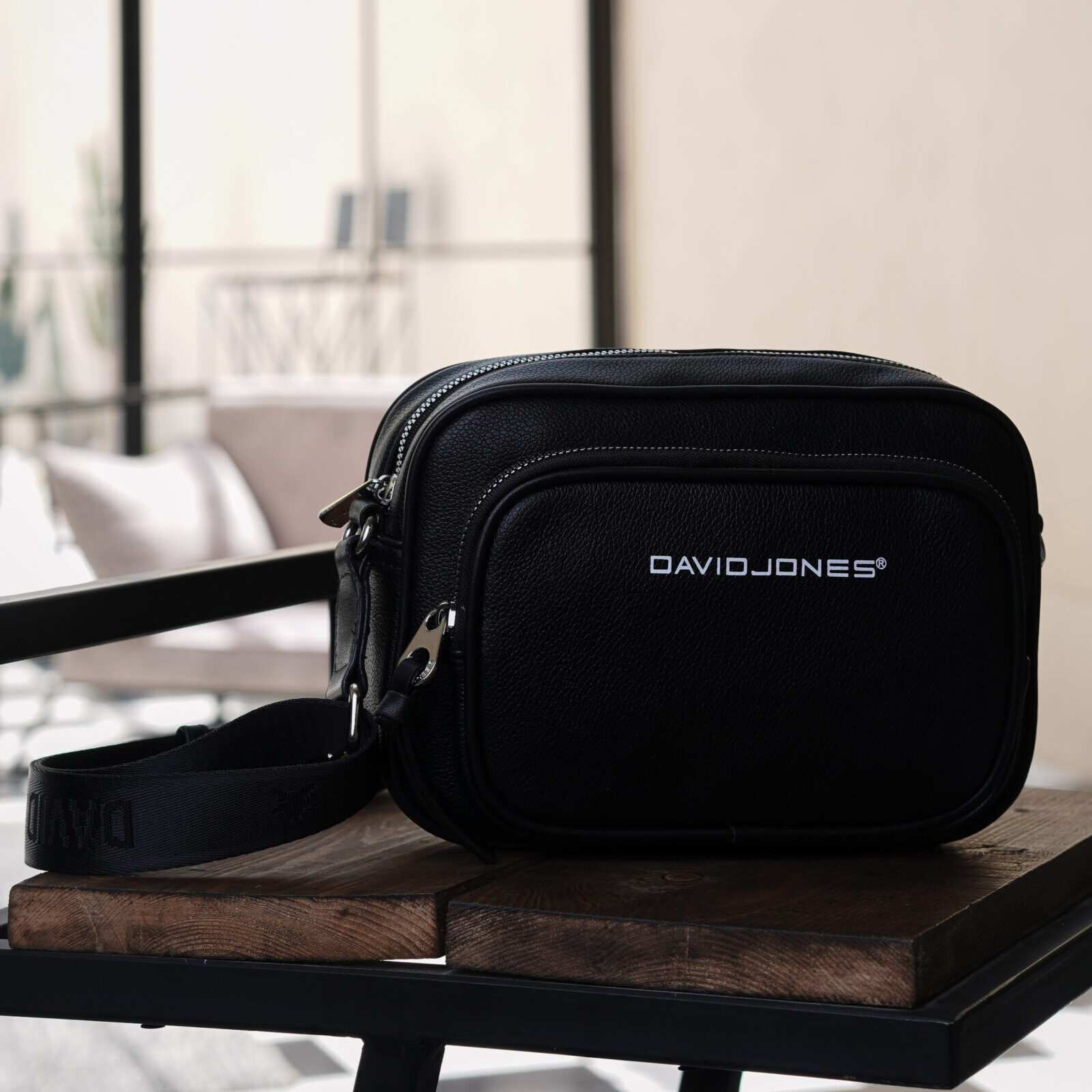 کیف دوشی مدل David Jones 6750-1 دیوید جونز