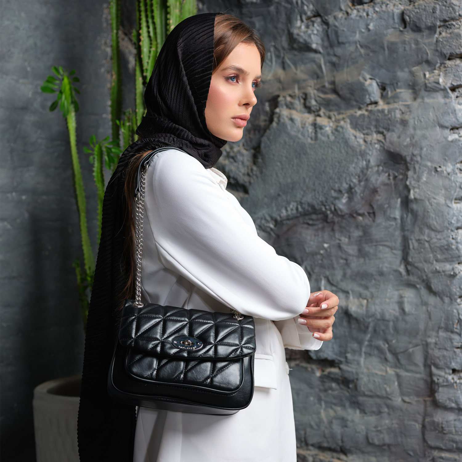 کیف دوشی زنانه دیوید جونز مدل 3-6719