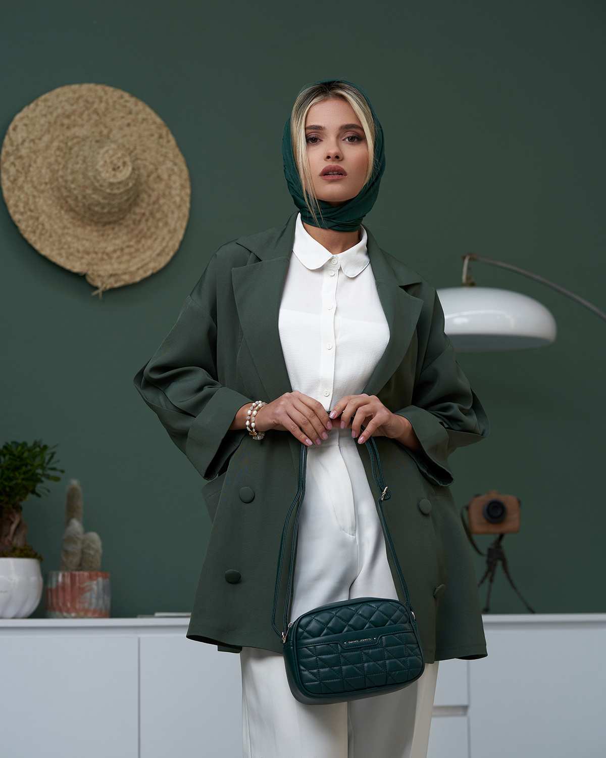 کیف دوشی مدل 6824-1 دیوید جونز
