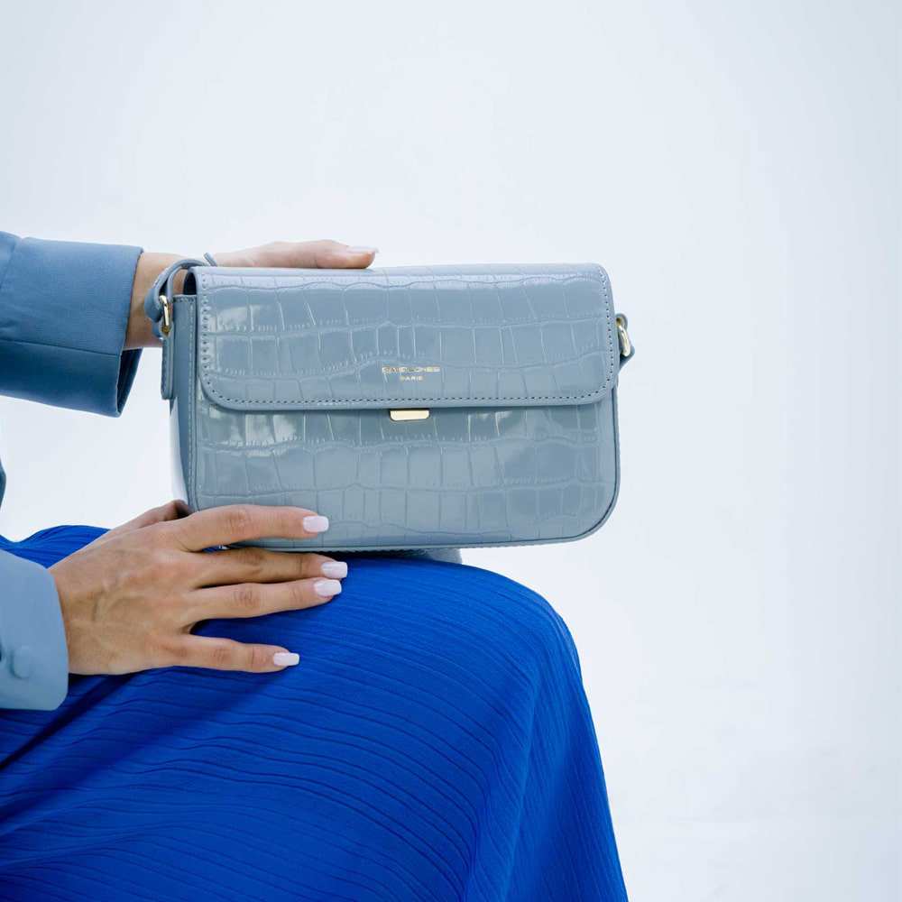 کیف دوشی مدل 6916-2 دیوید جونز