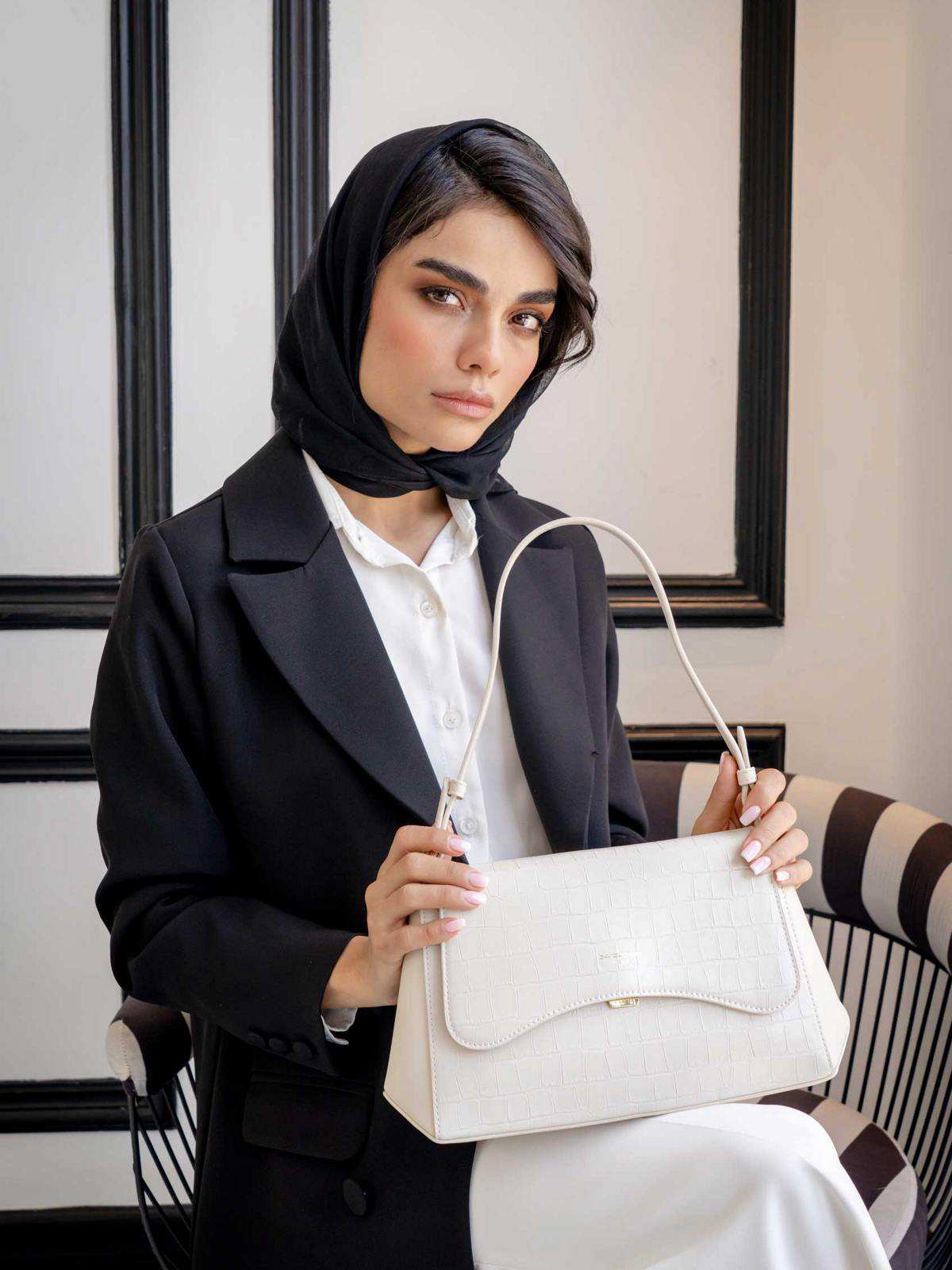 کیف دوشی زنانه دیوید جونز مدل CM-6639