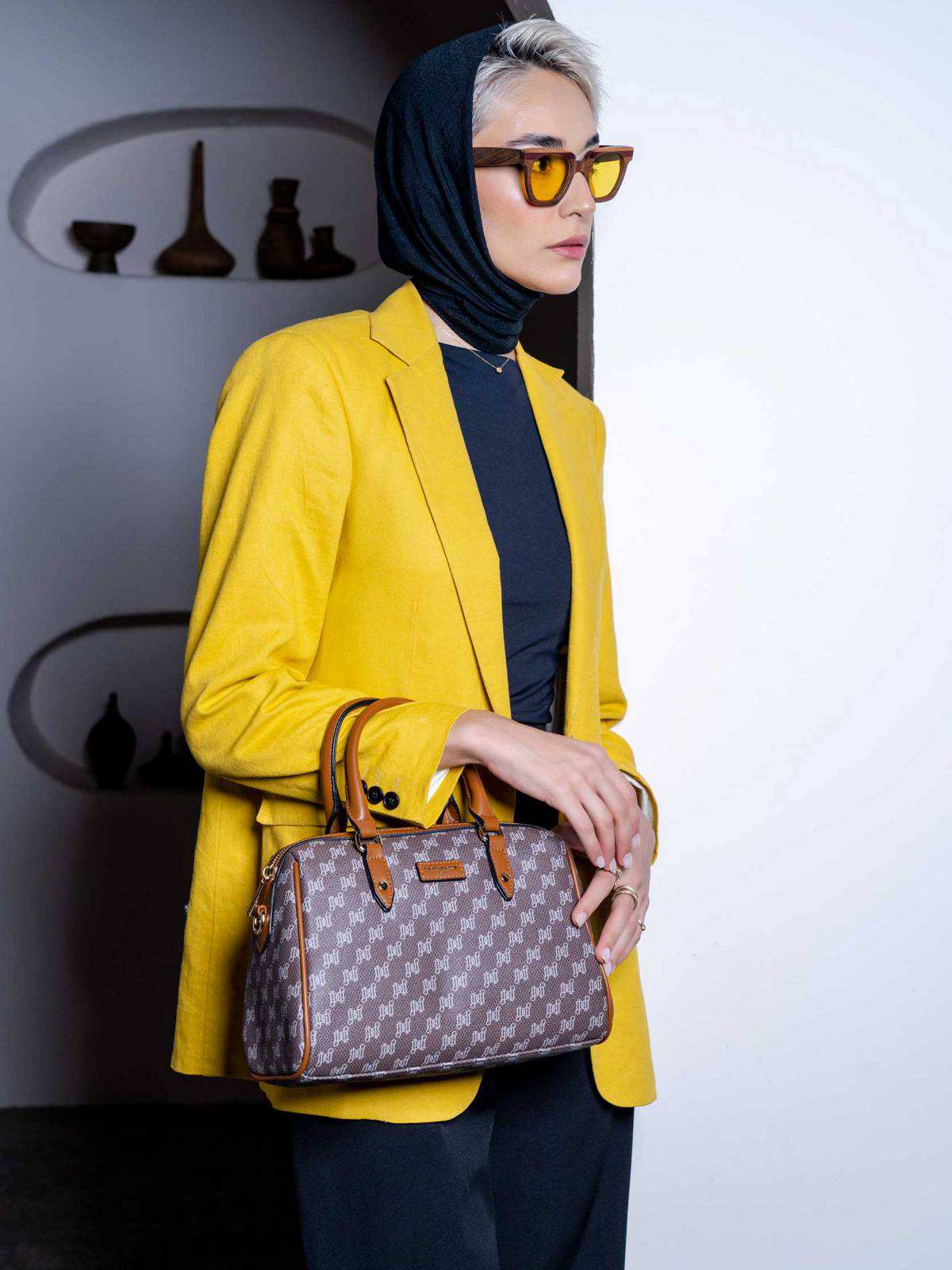 کیف دوشی زنانه دیوید جونز مدل CH21098