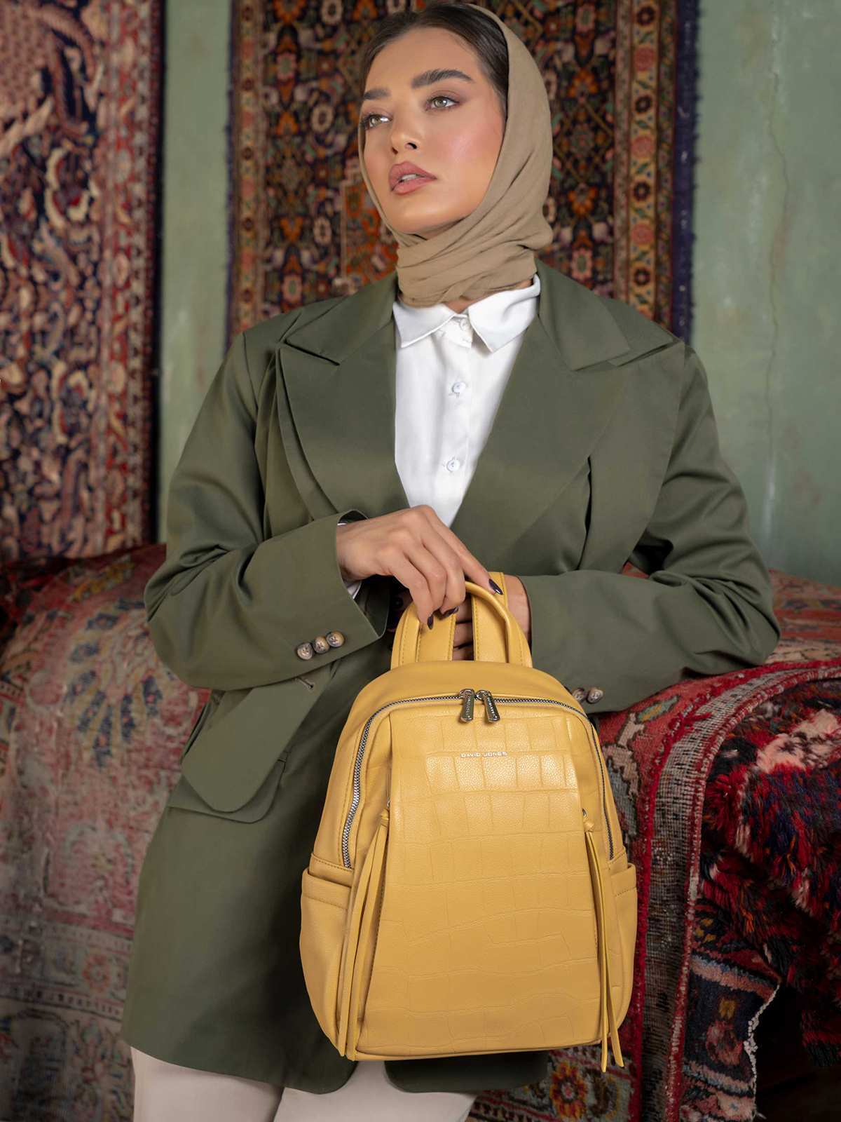 کوله پشتی زنانه دیوید جونز مدل 6929-3