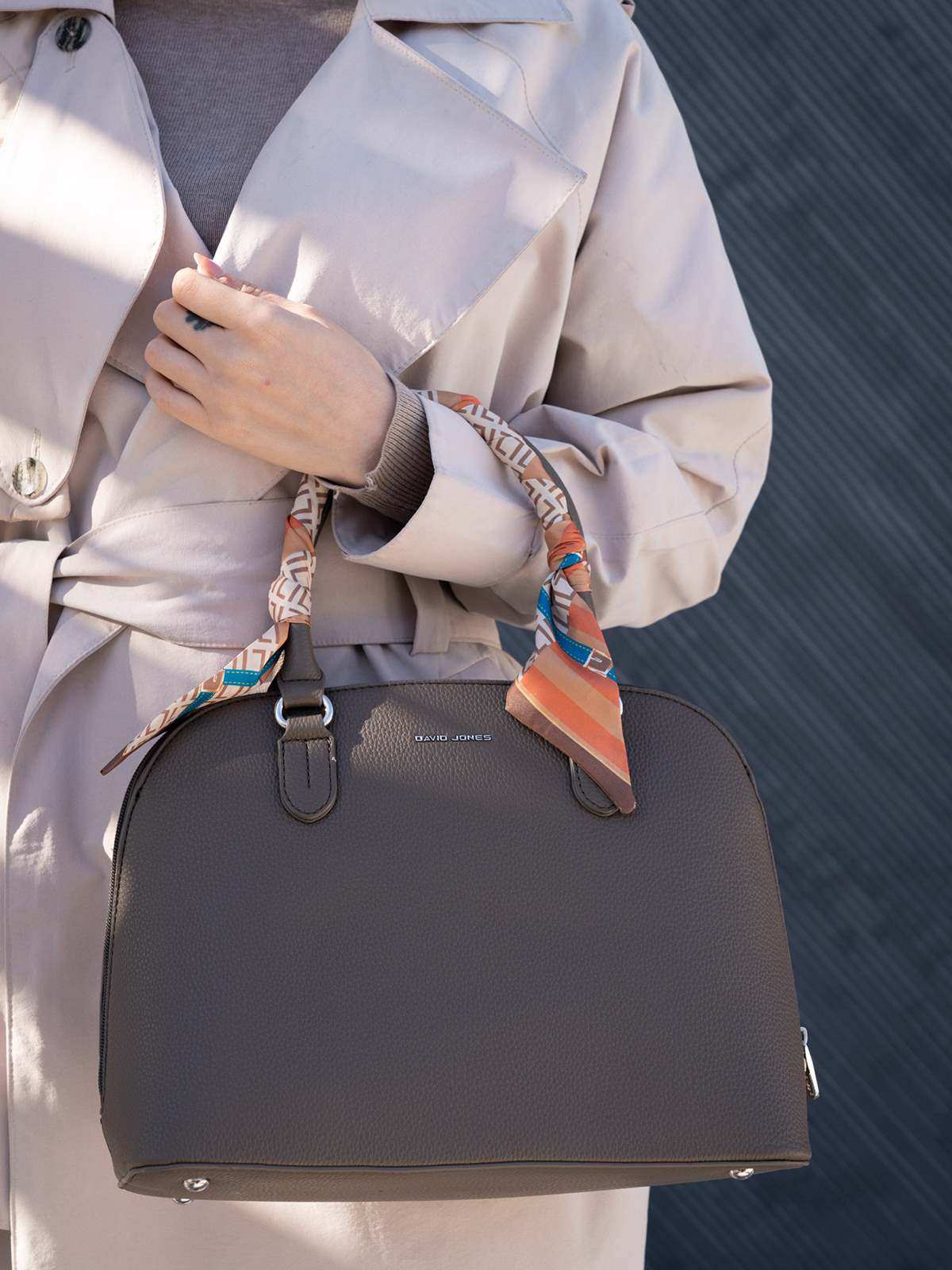 کیف دستی زنانه دیوید جونز مدل CM6852