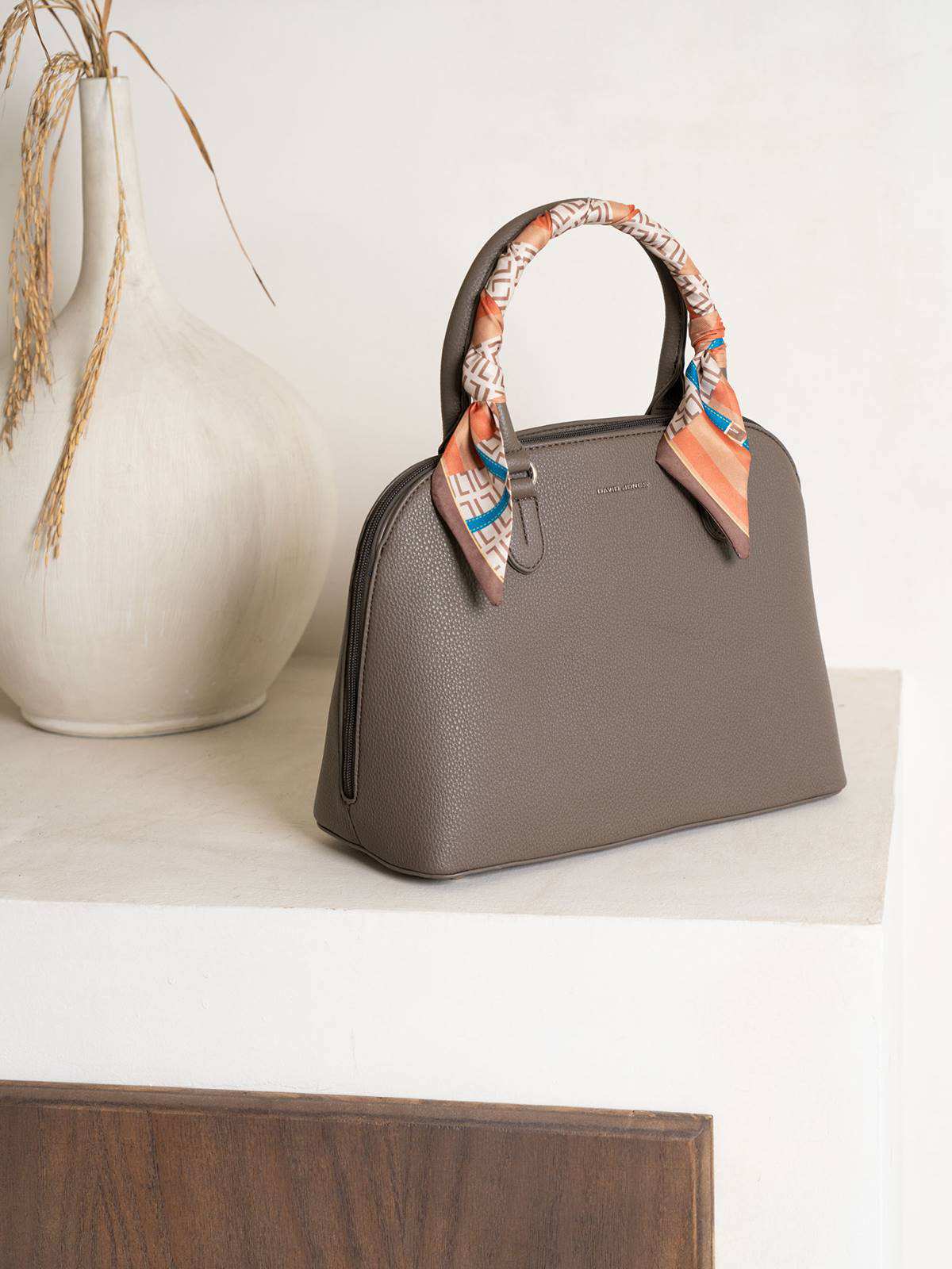 کیف دستی زنانه دیوید جونز مدل CM6852