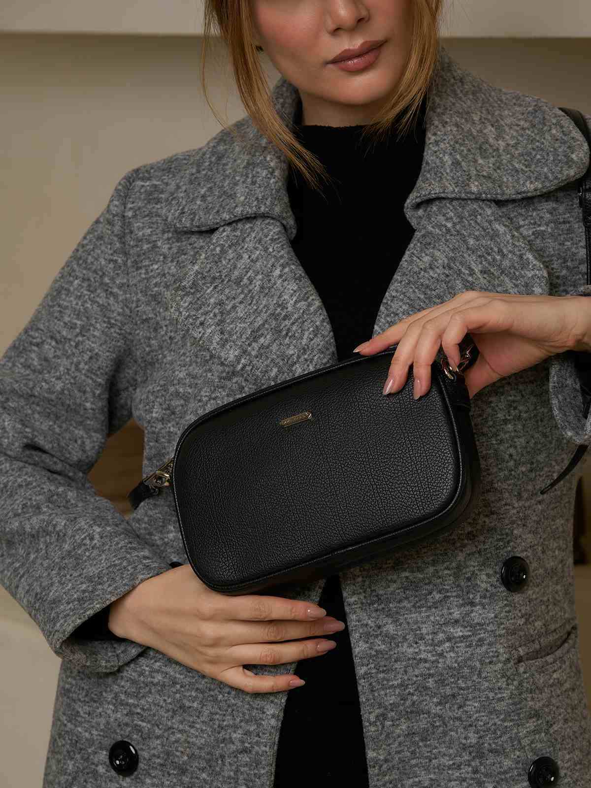 کیف دوشی زنانه دیوید جونز مدل GN-21104