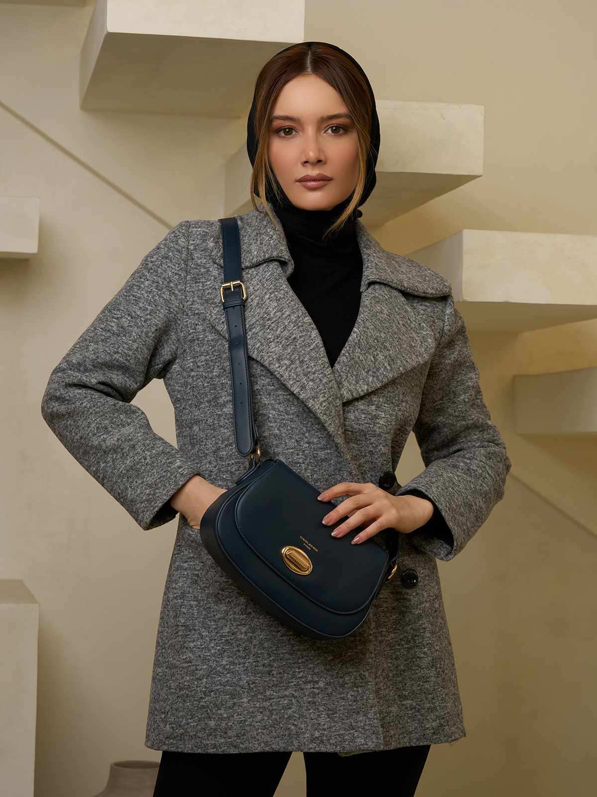 کیف دوشی زنانه دیوید جونز مدل CM6710