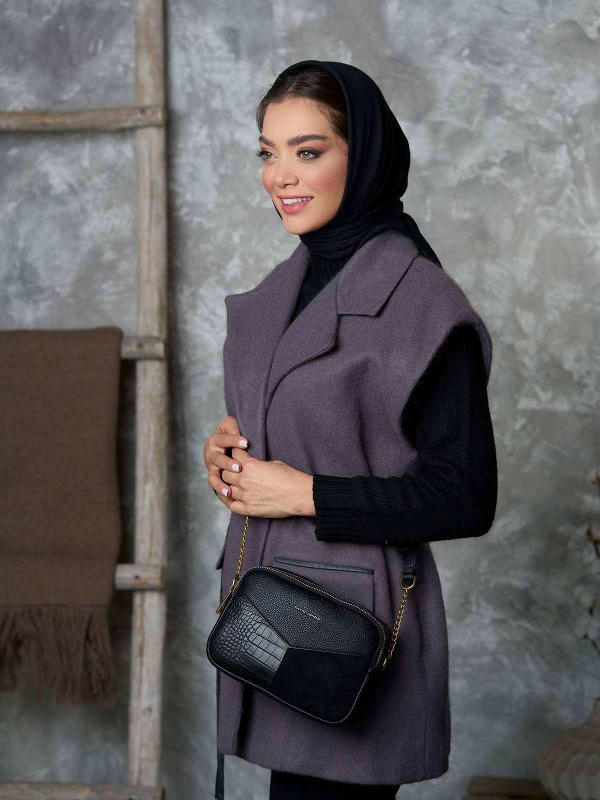 کیف دوشی زنانه دیوید جونز مدل 1-7003