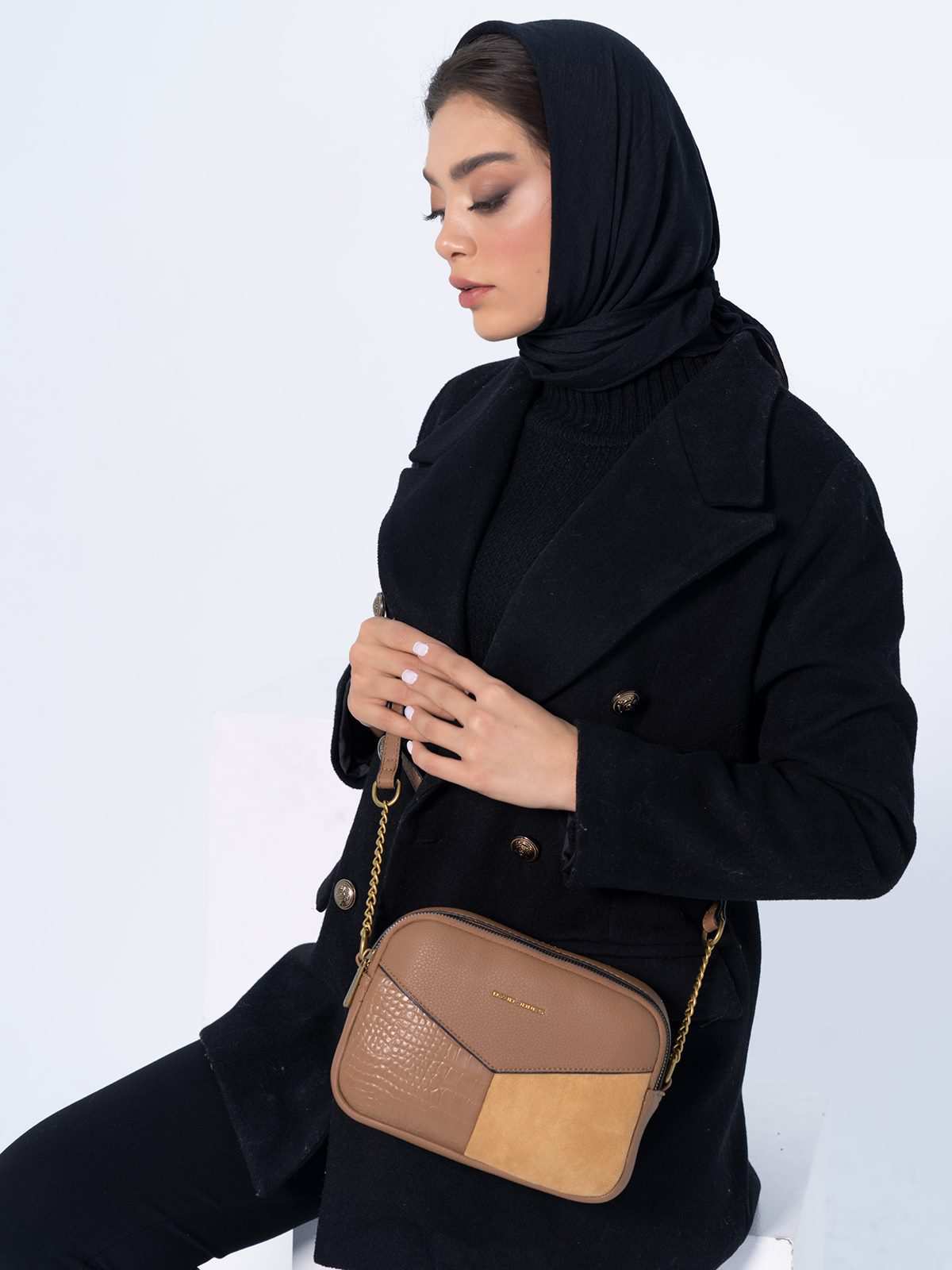 کیف دوشی زنانه دیوید جونز مدل 1-7003