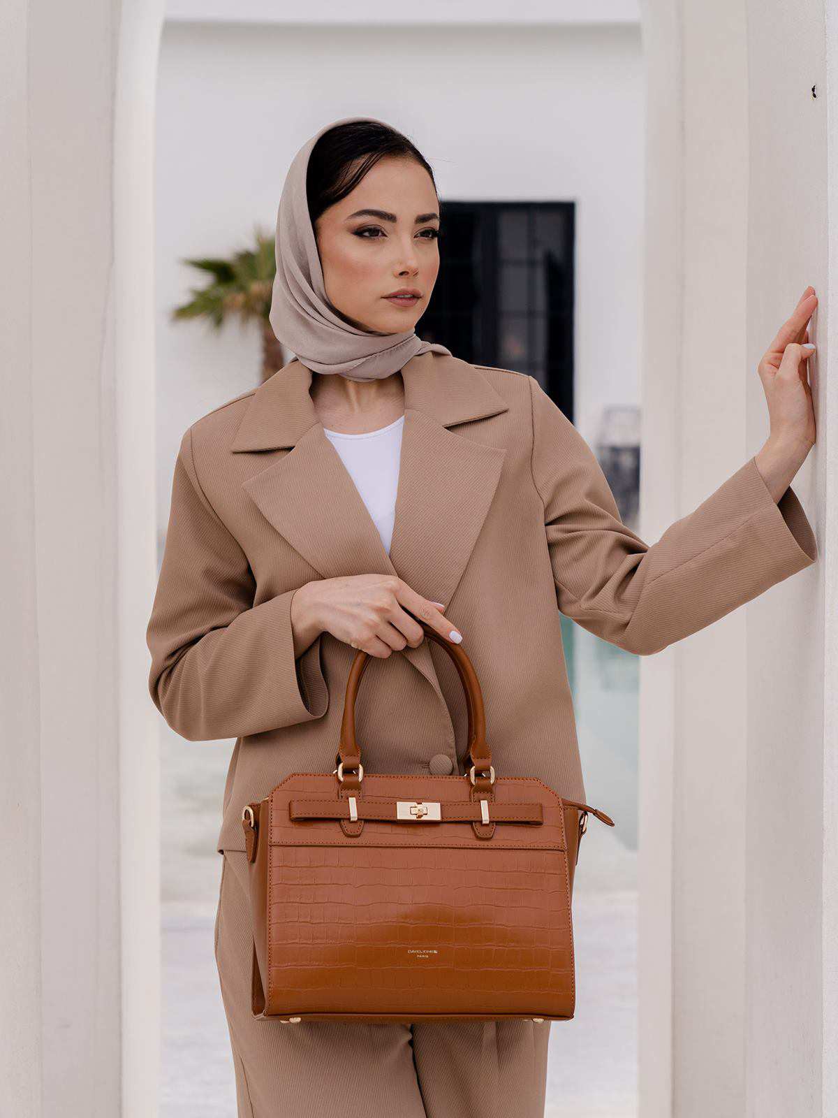 کیف دوشی زنانه دیوید جونز مدل CM6754