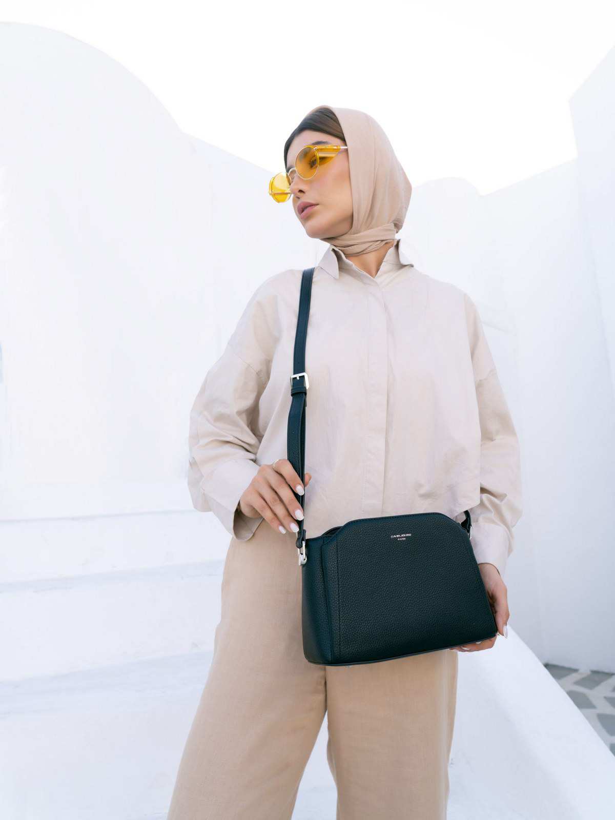کیف دوشی زنانه دیوید جونز مدل CM6926