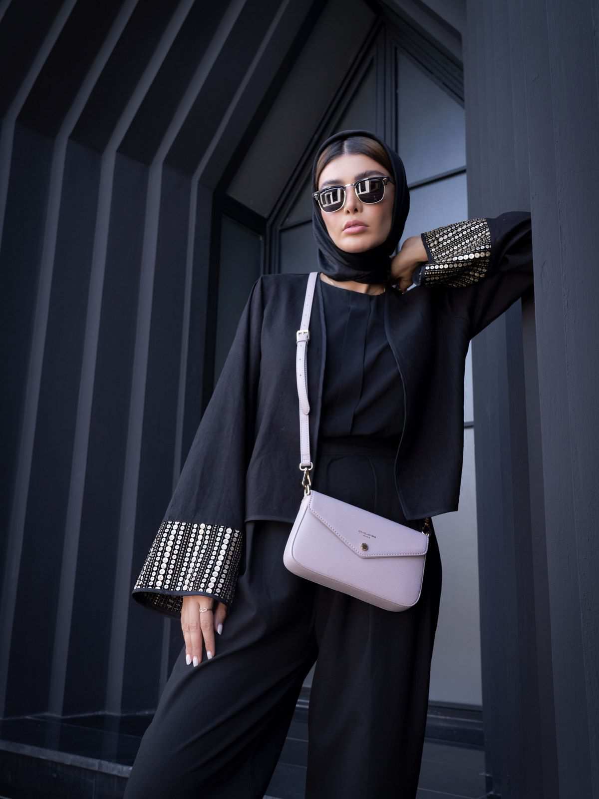 کیف دوشی زنانه دیوید جونز مدل CM6120B