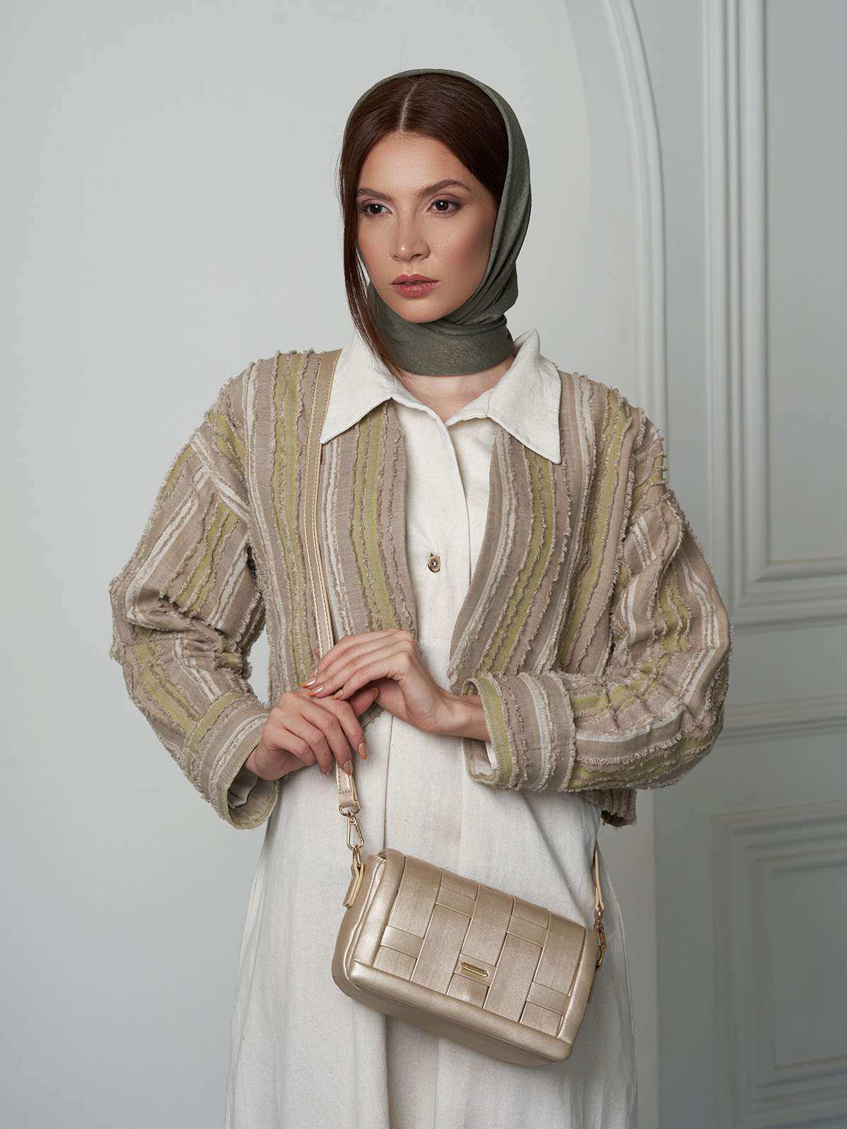 کیف دوشی زنانه دیوید جونز مدل 1-7066